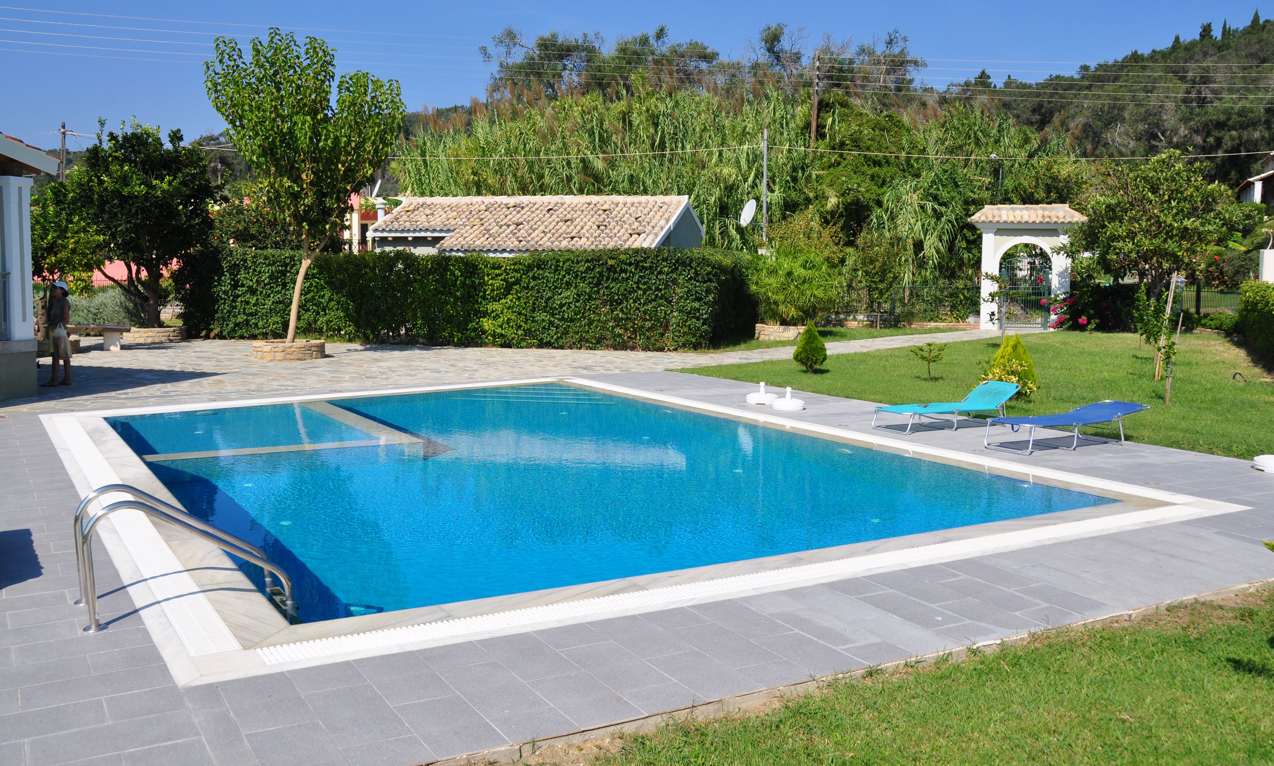 Mini country house with private pool