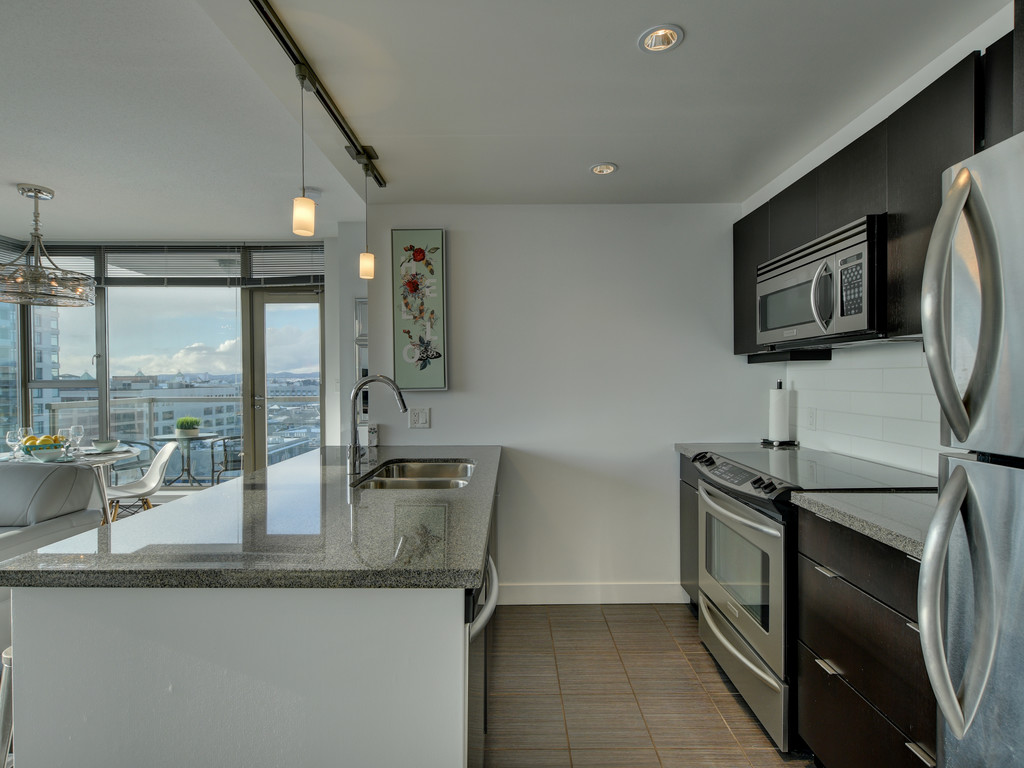 two bedroom in downtown Victoria! Apartments for Rent in