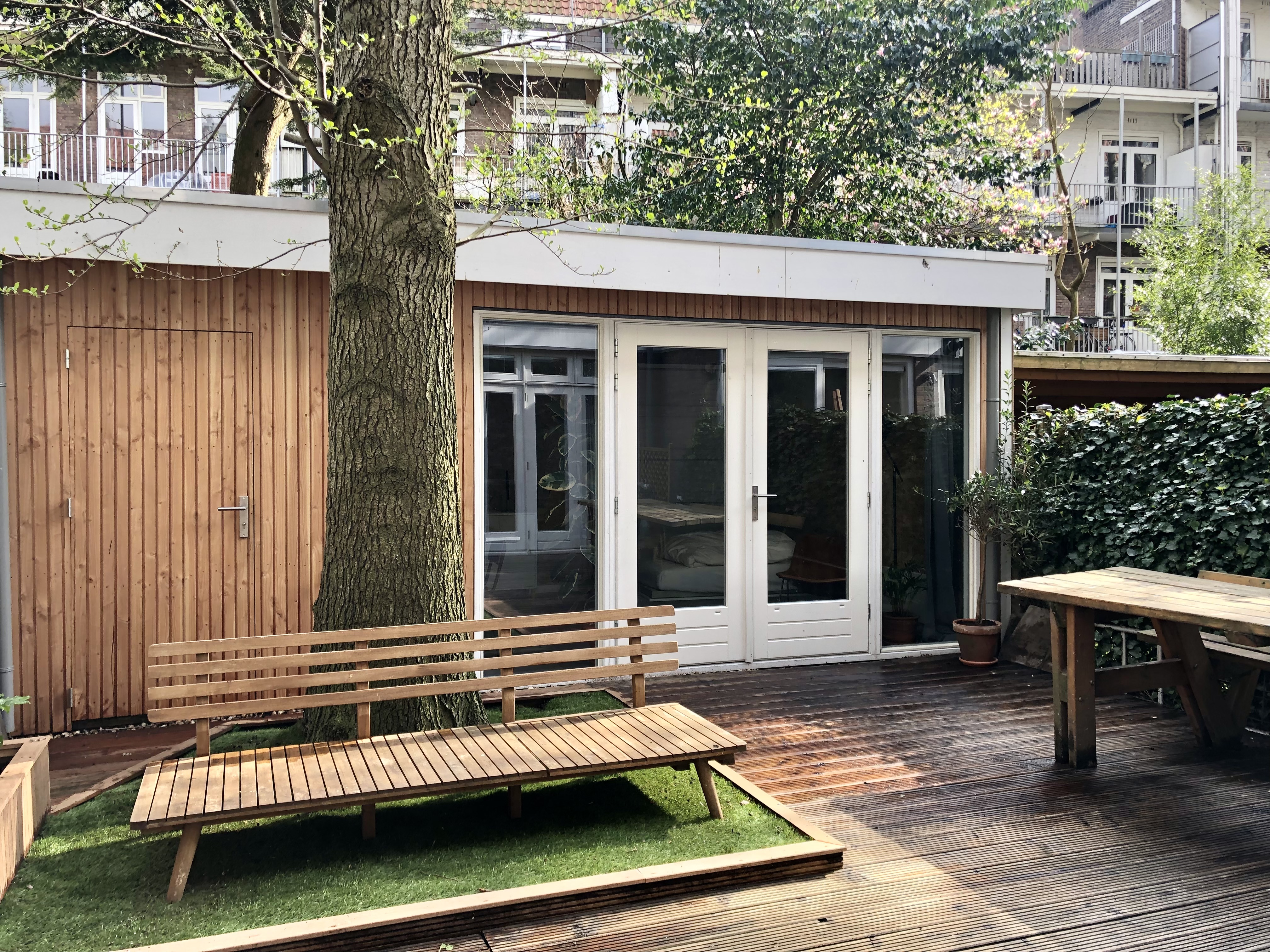 Guesthouse in garden Amsterdam West โ Amsterdam stay