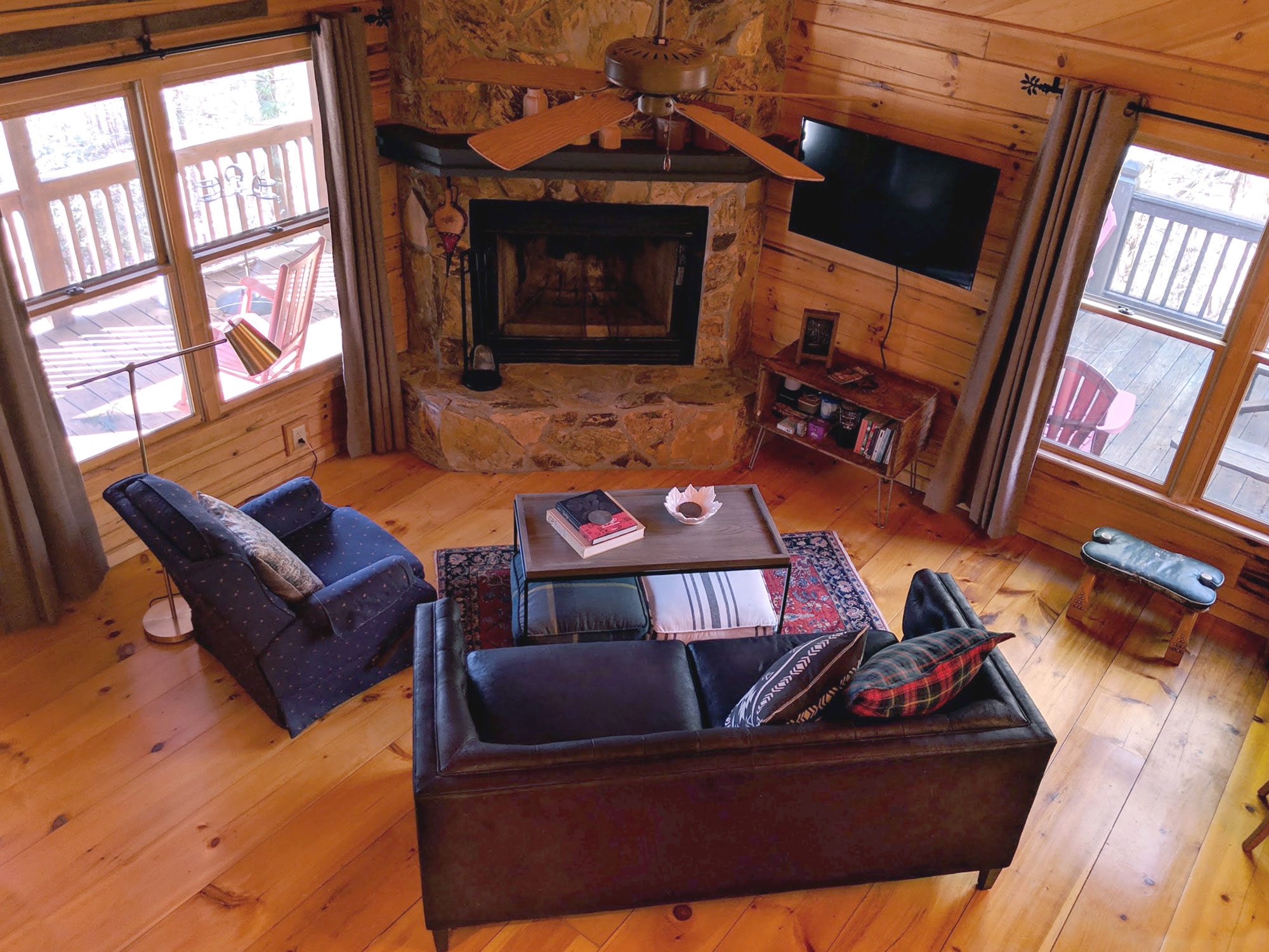 Cozy Blue Ridge Cabin w Hot Tub Under the Hemlock Cabins for Rent in