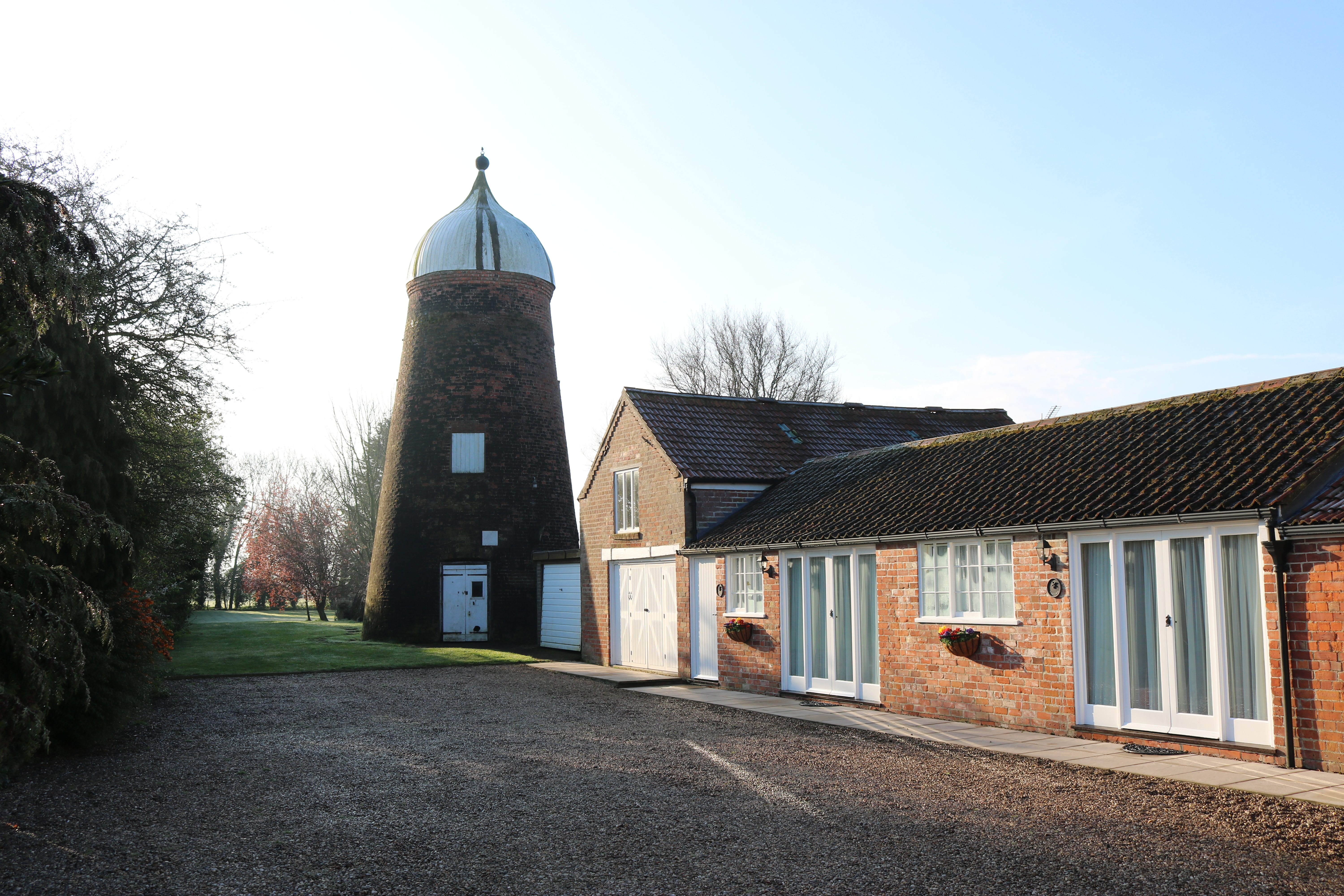 Old Mill Alford Suite - Private and Peaceful !