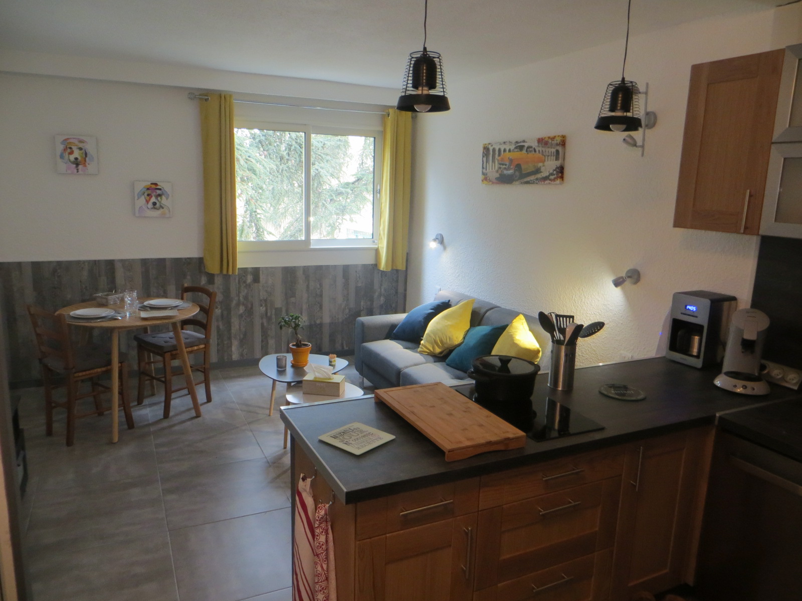 Charming 2 rooms in a great location for spa guests