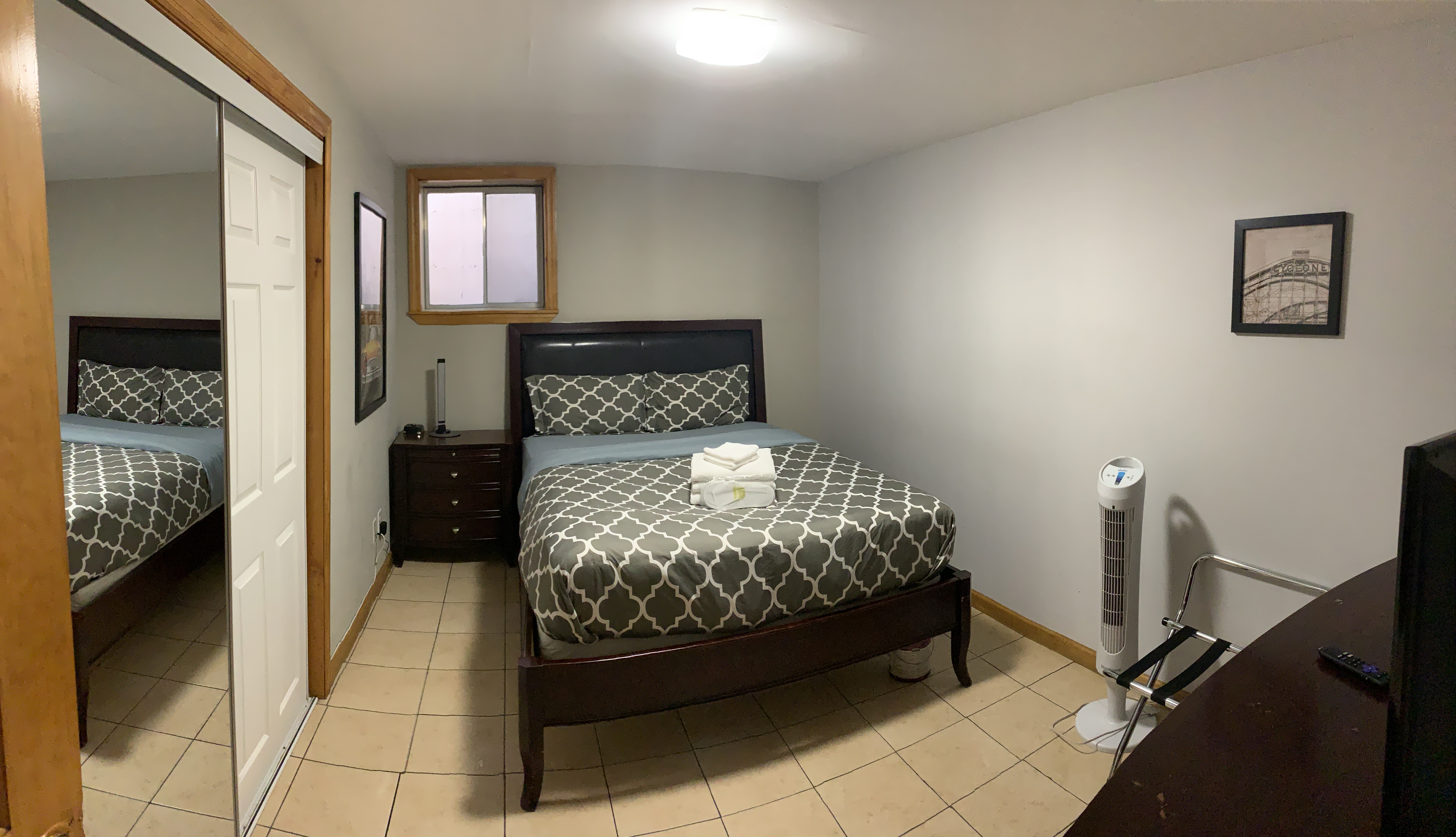 Spacious and nice 2BR near Subway