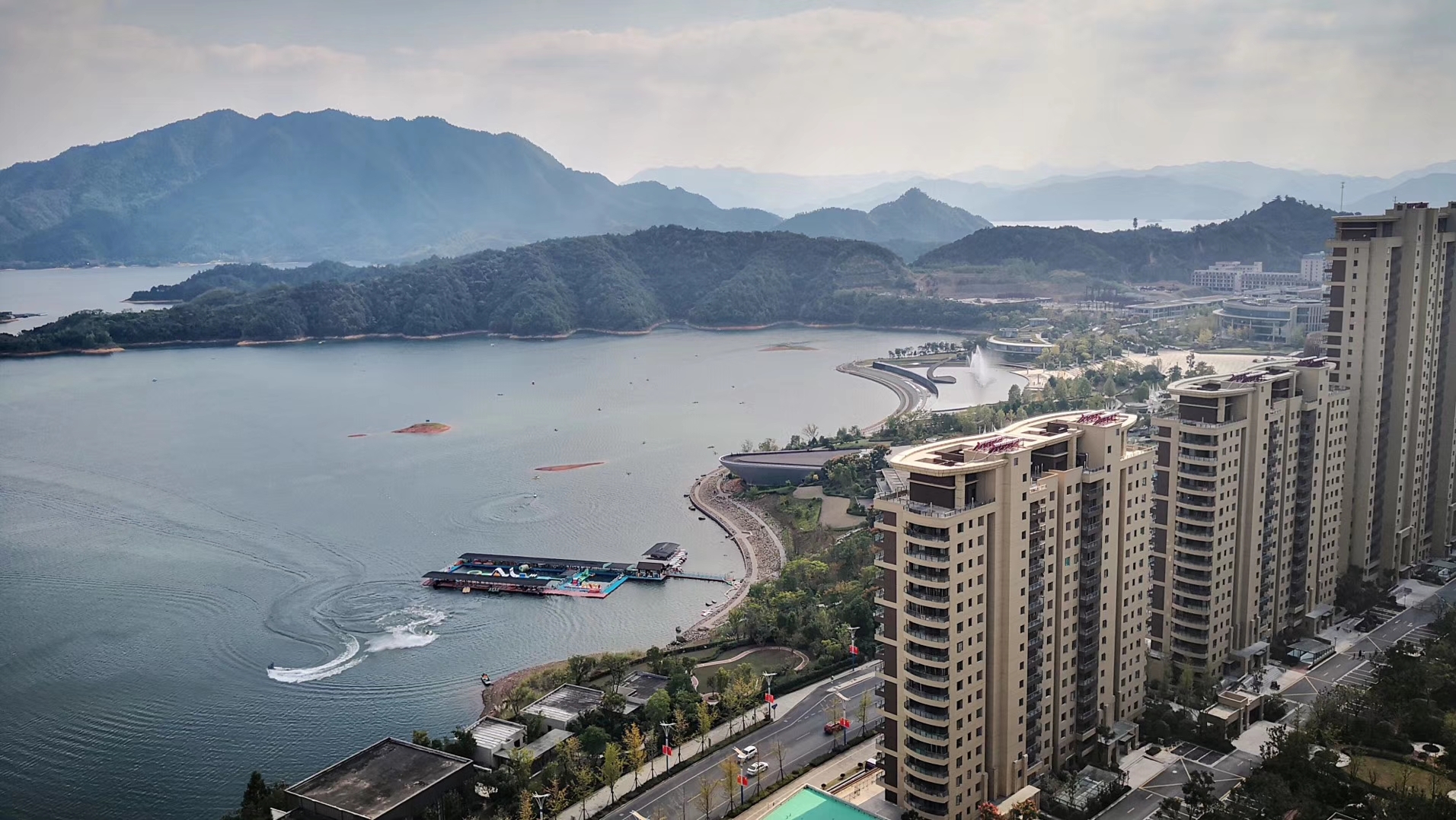 日出高层湖景 千岛湖交通直达度假亲子游 Apartments For Rent In Hangzhou Zhejiang China 日出高层湖景 千岛湖交通直达度假亲子游 Apartments For Rent In Hangzhou Zhejiang China
