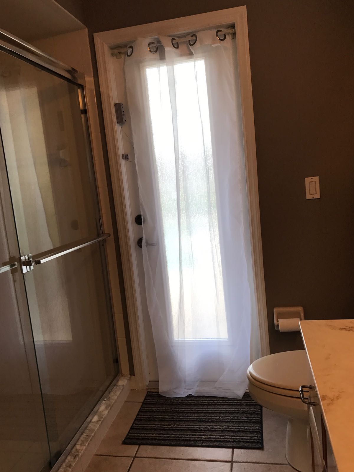 Convenient apartment attached behind family home