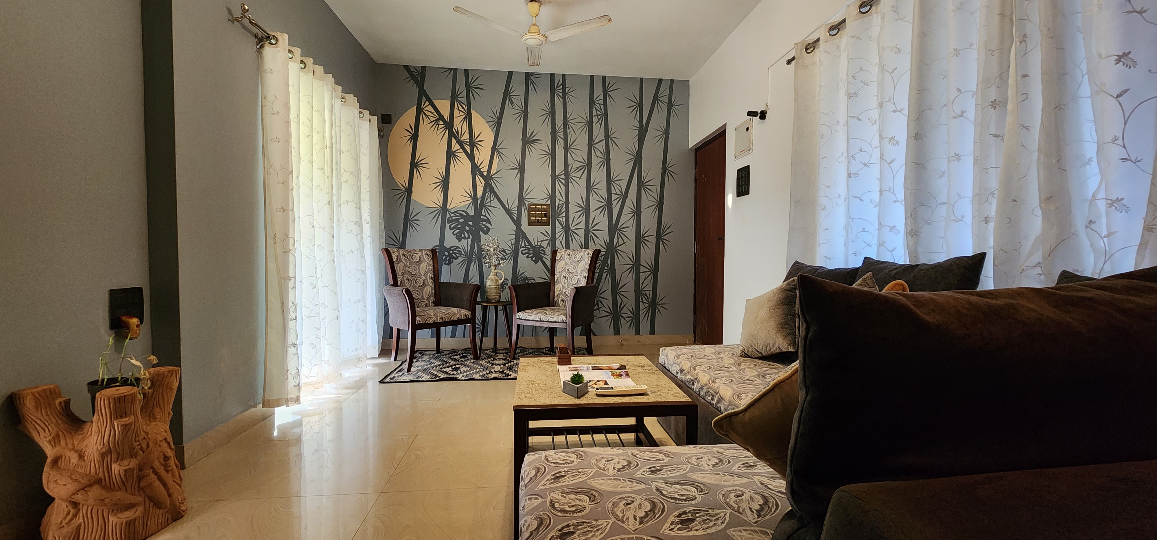 Grey mosaic-1Bhk / 950 mtr walking to ozran beach