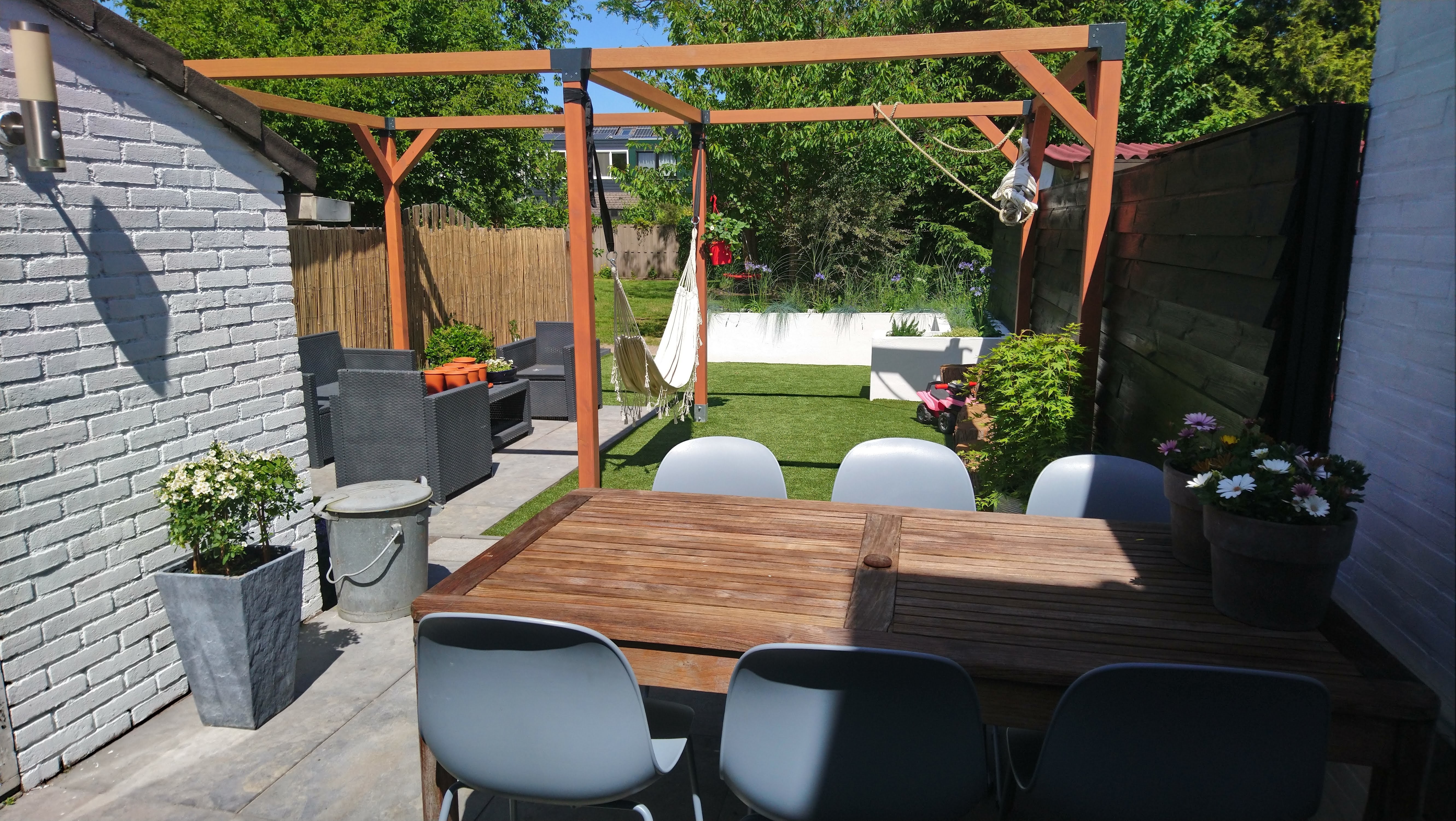 Family house with garden close to city centre — Amsterdam stay