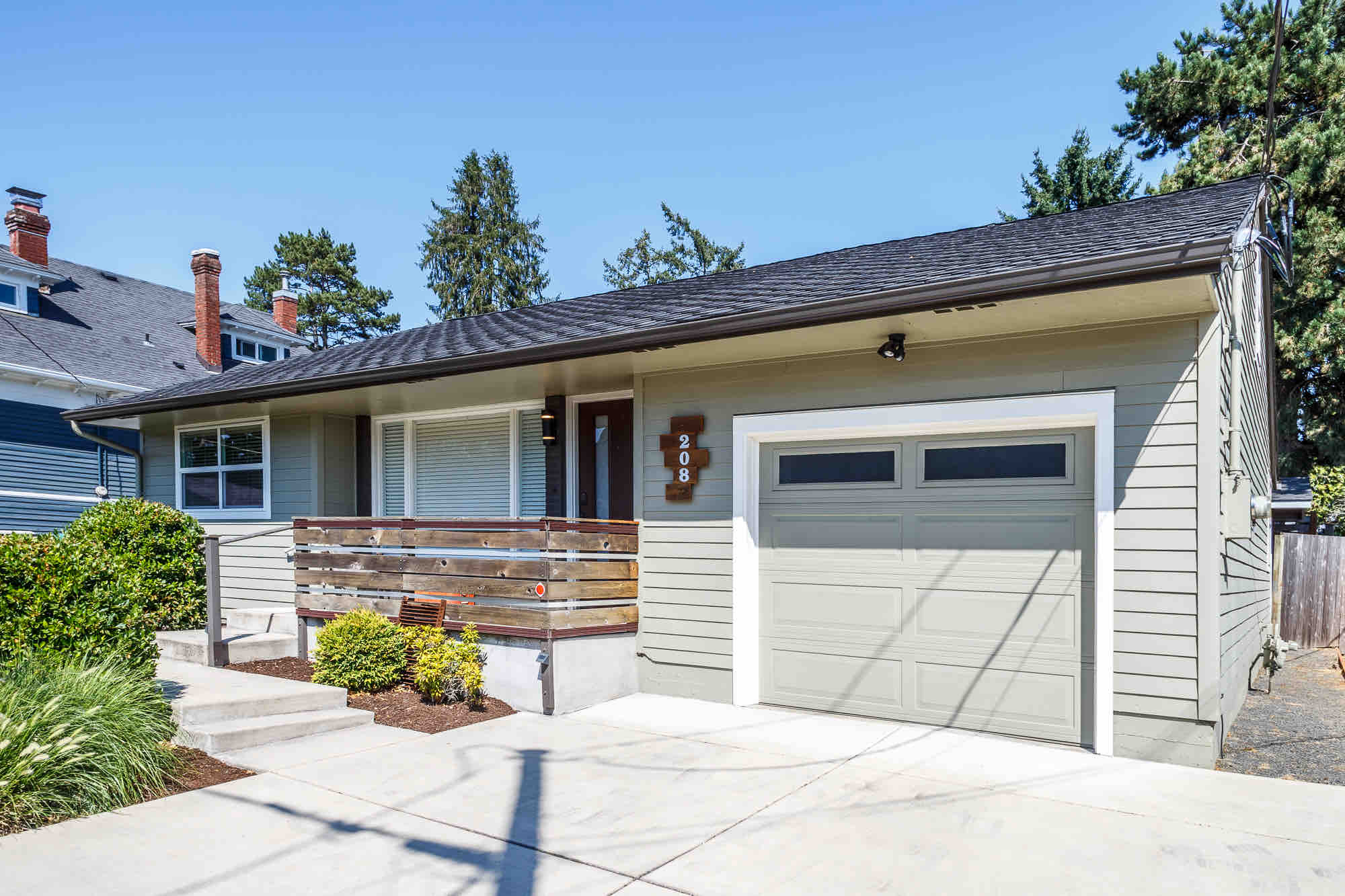 College Street House Houses for Rent in Newberg, Oregon, United