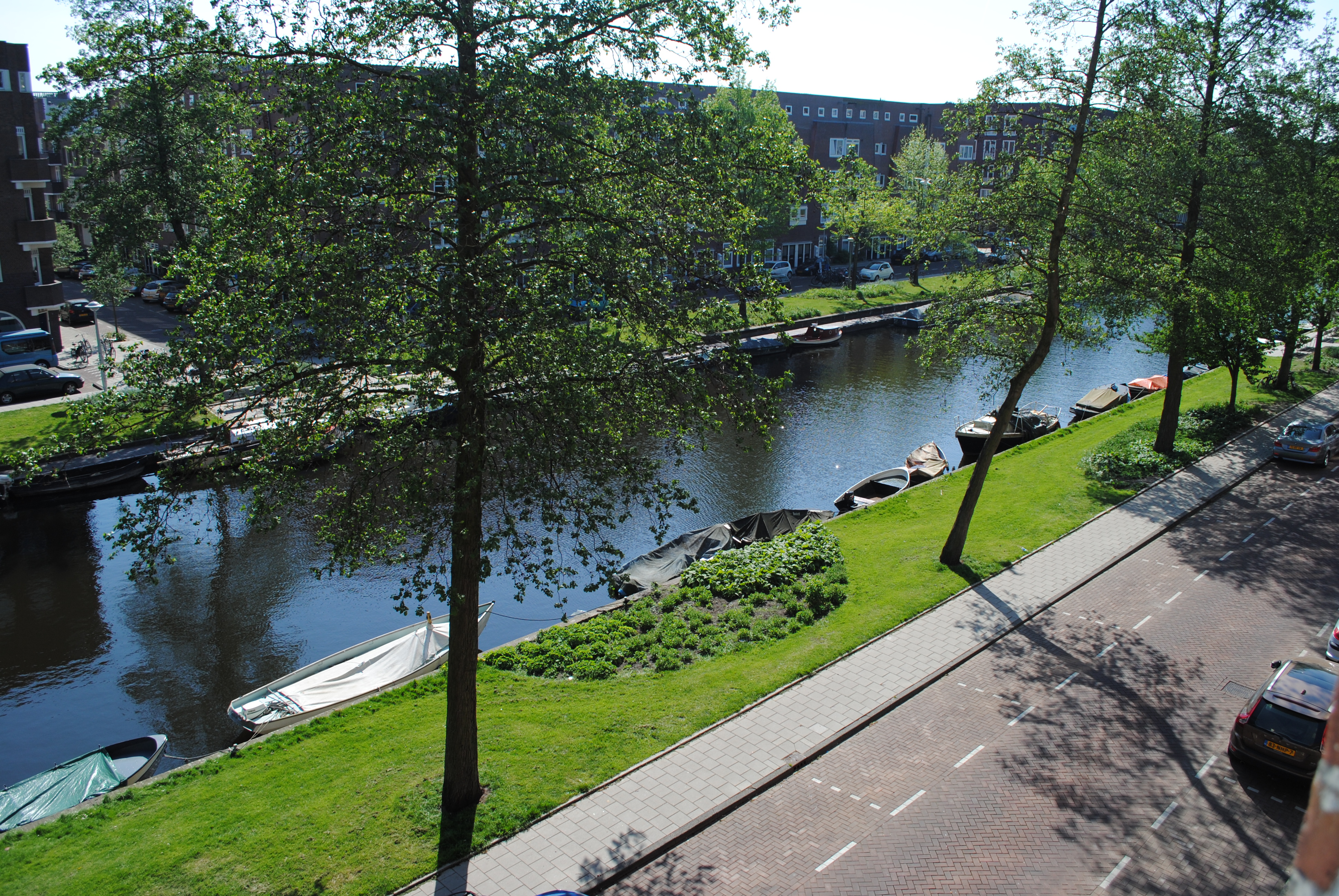 Spacious and quiet apartment near city center — Amsterdam stay
