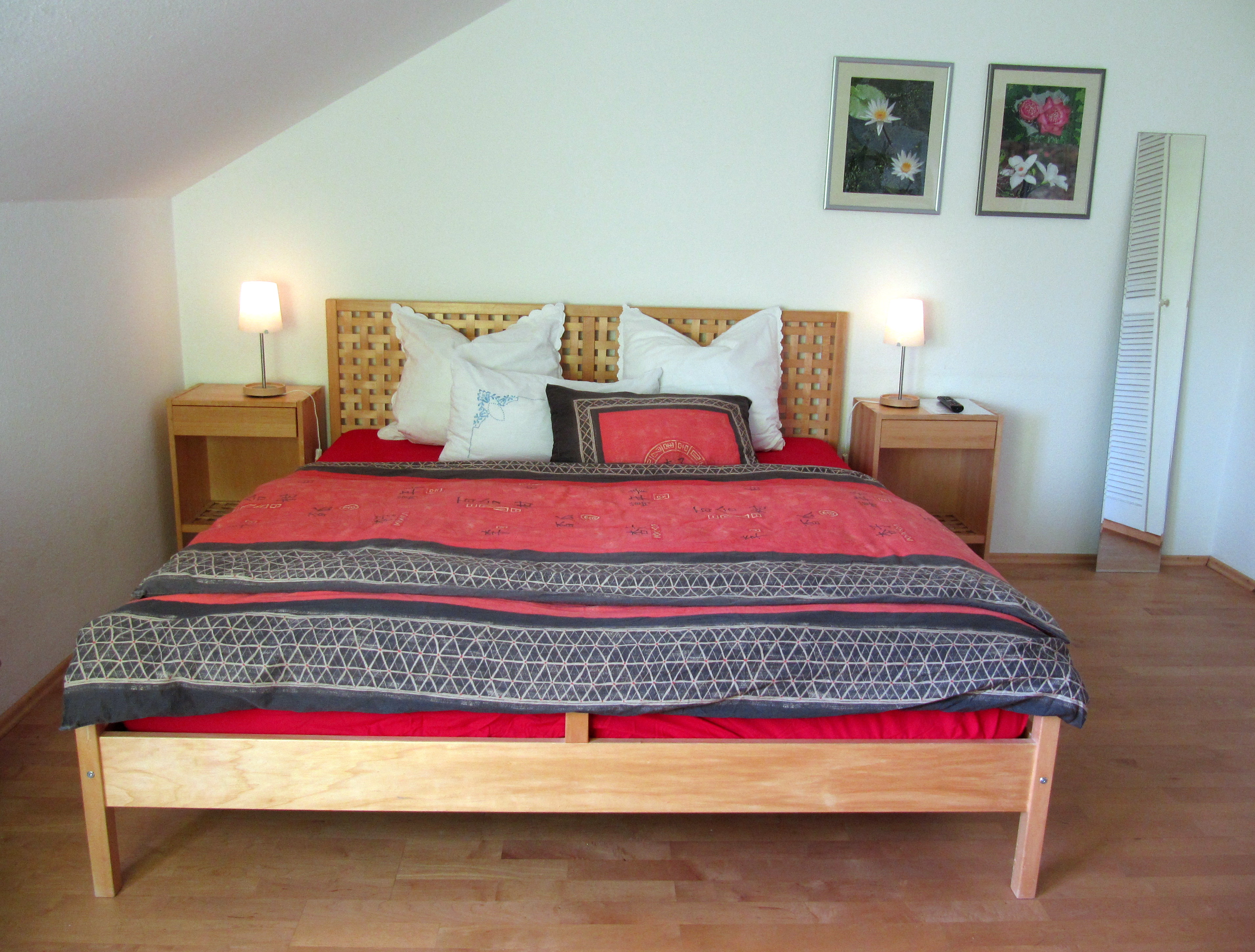 Zimmer mit eigenem Bad - messenah in Bogenhausen, Munich