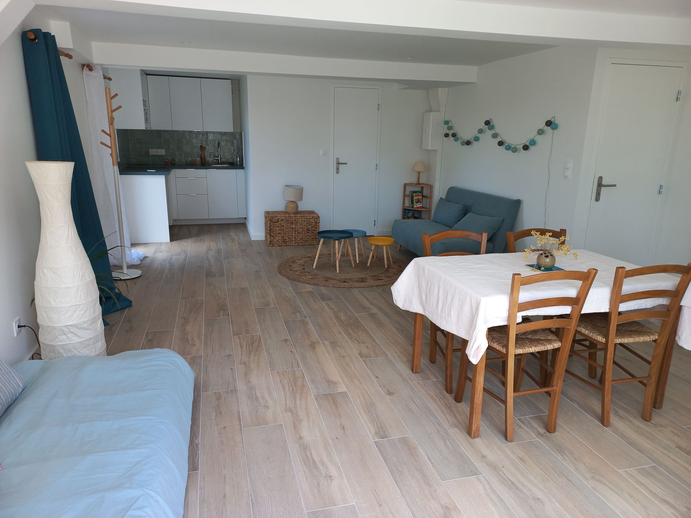 Large studio with garden