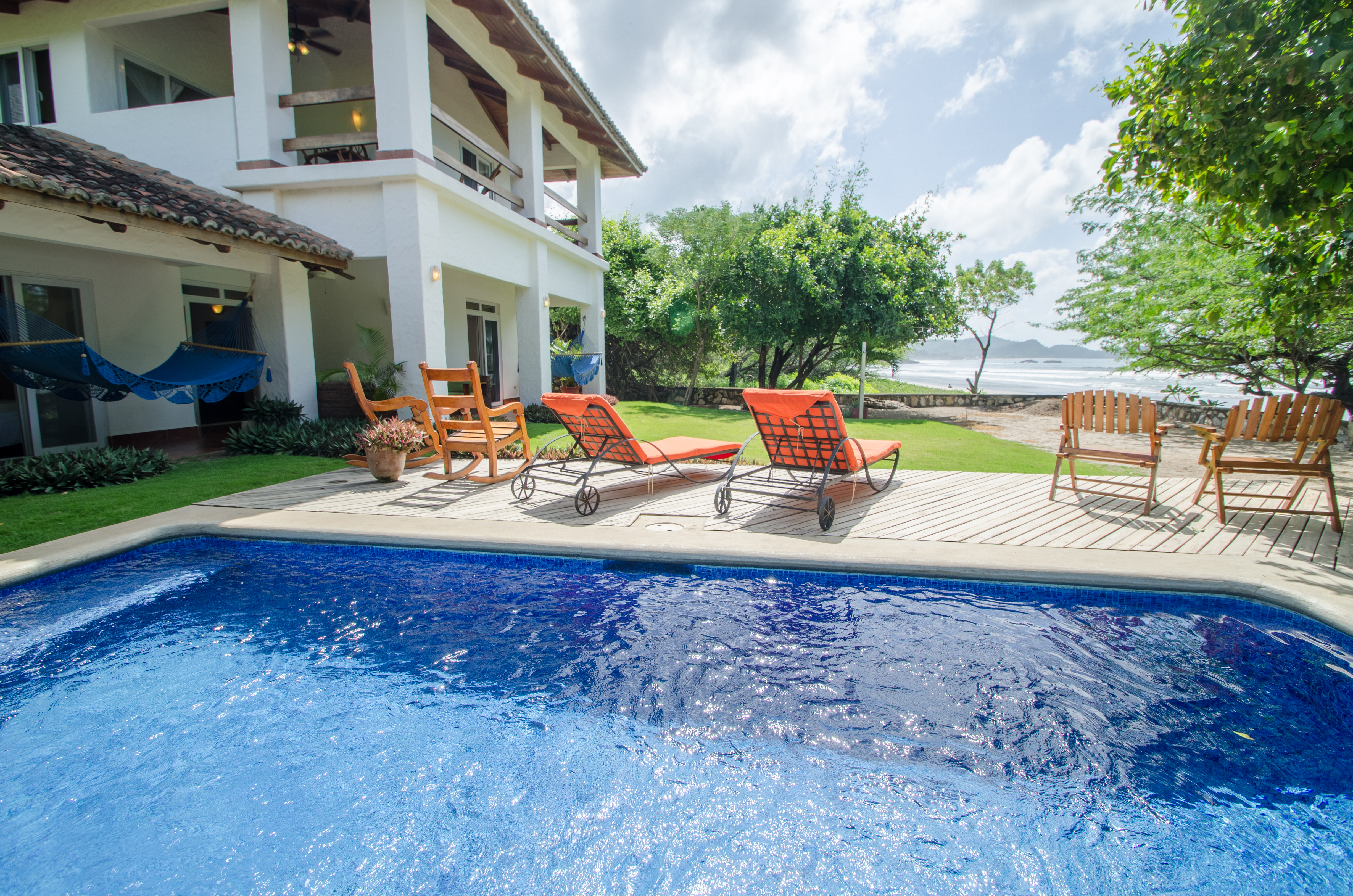 Santuario del Sol: 4br w pool RIGHT at Colorados