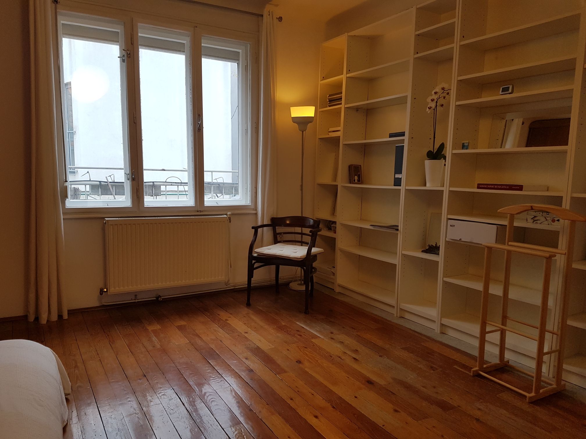 Wohnung mit großer Terrasse neben Karlsplatz +Wifi