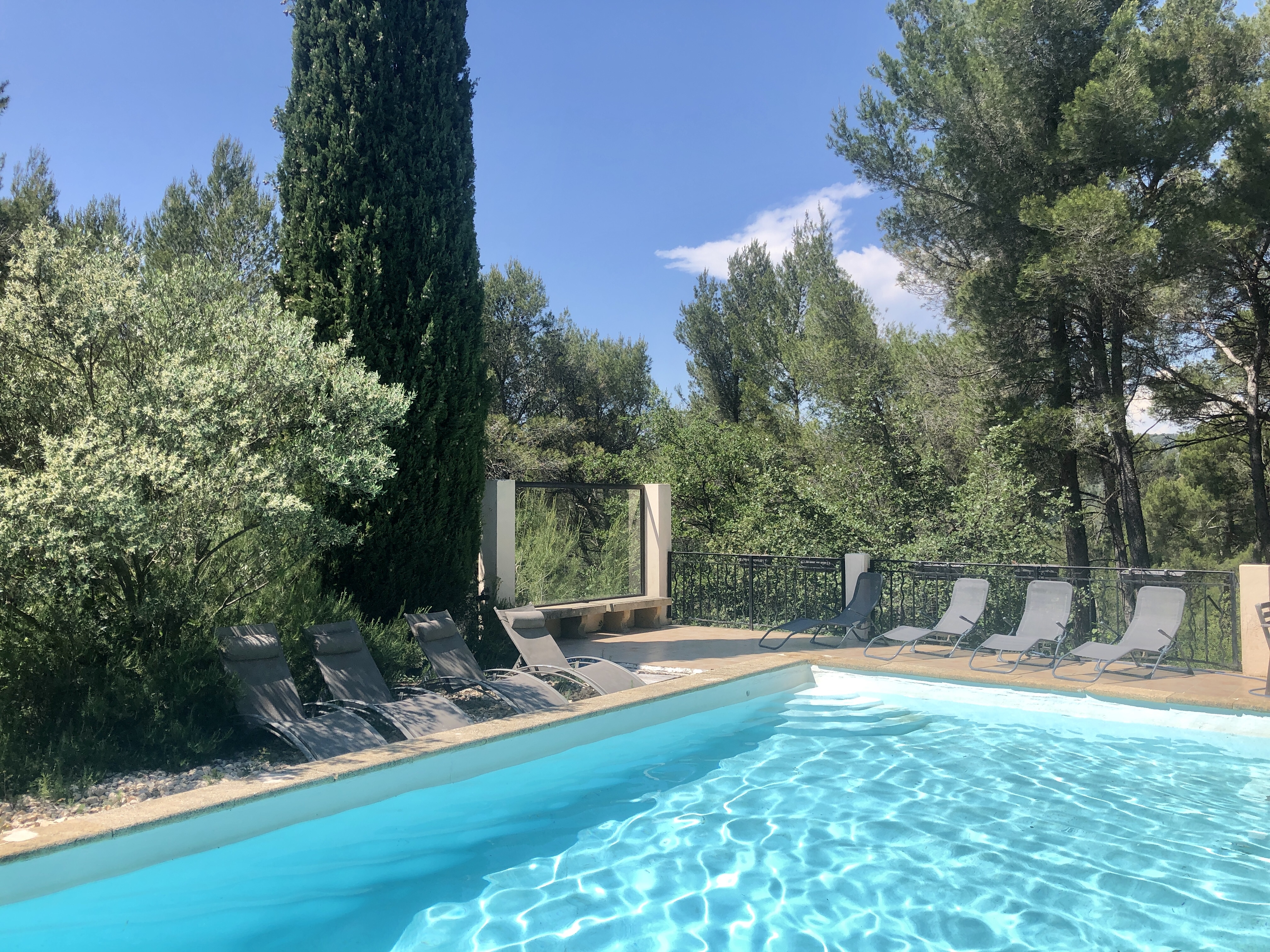 Nice villa w/ pool - 5km center Aix-en-Provence