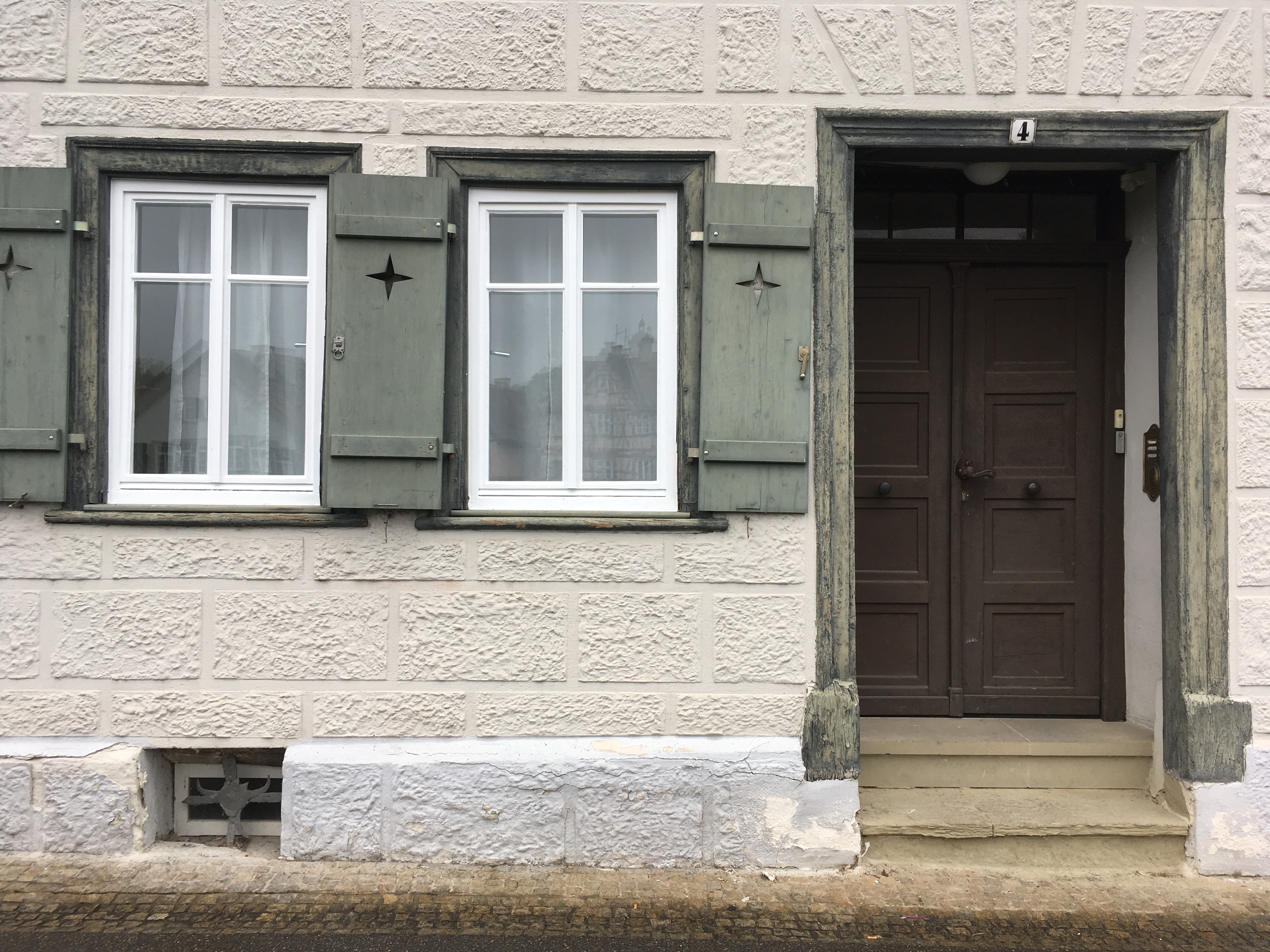 Live right in the old town of Swabian Hall!