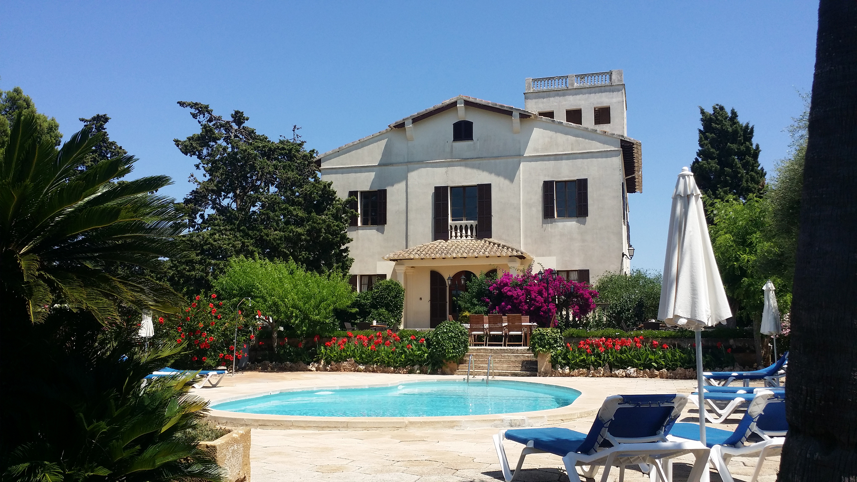 Beautiful property up 12 people SGN in Llucmajor, Mallorca