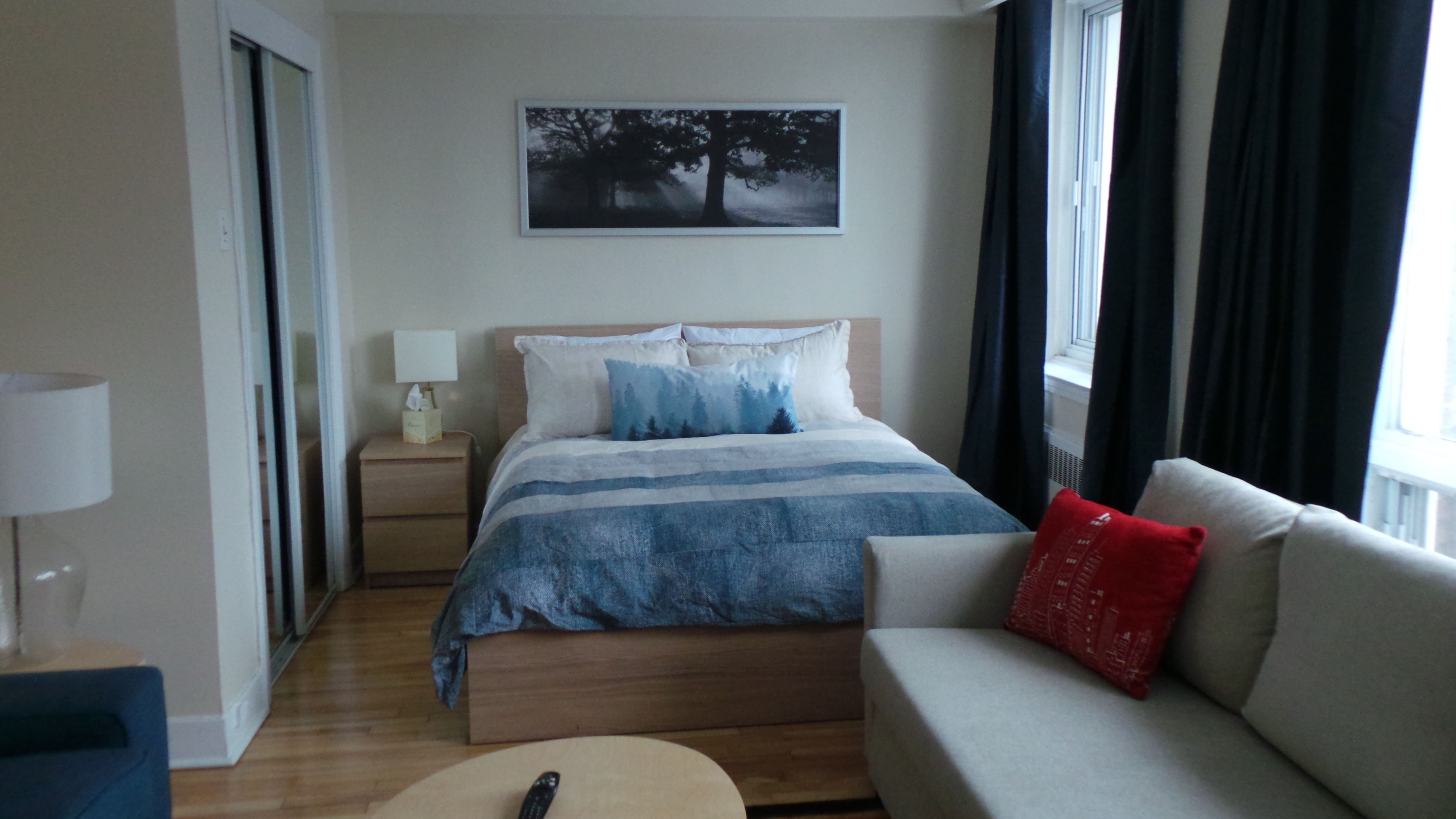 Sunny side( apt 103)