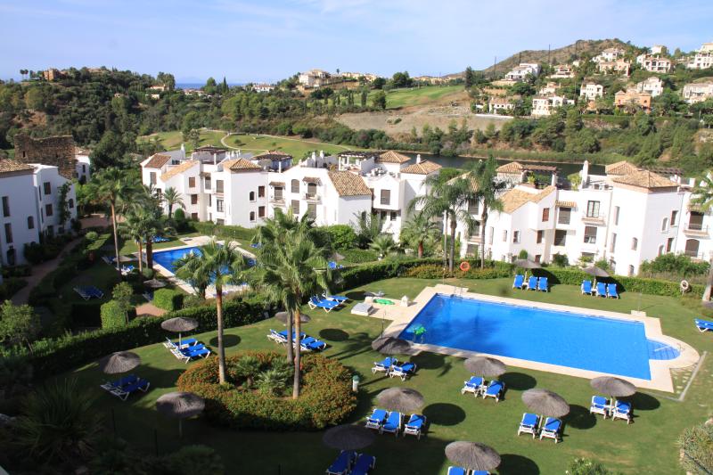 Luxury Benahavis Penthouse with great views