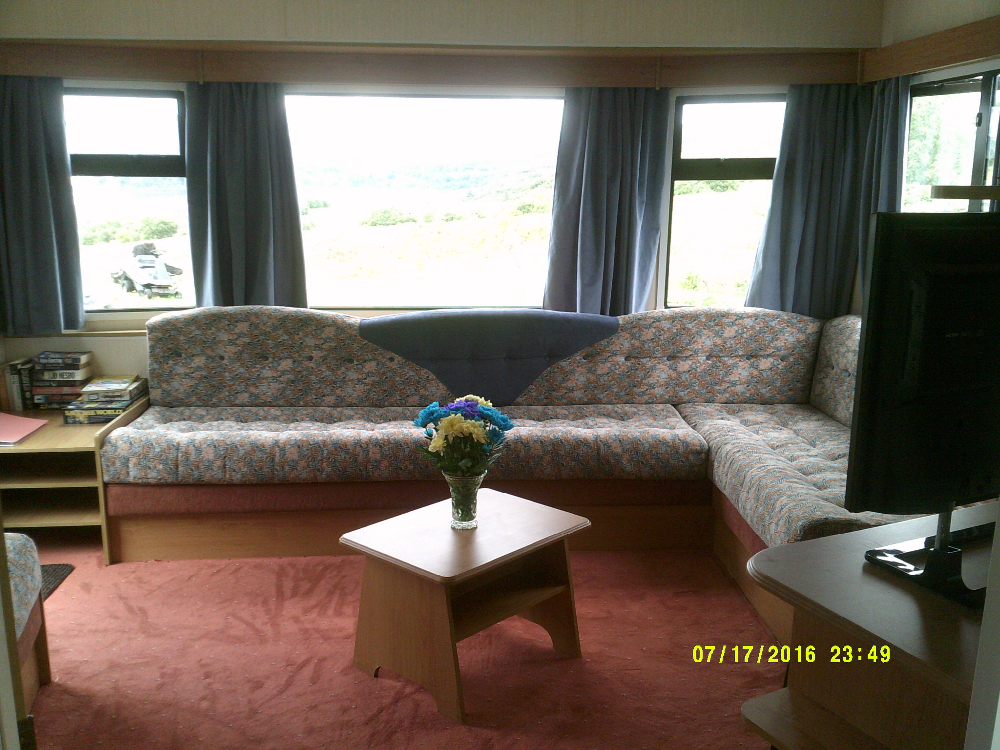 Self Catering caravan with a view of The Storr.