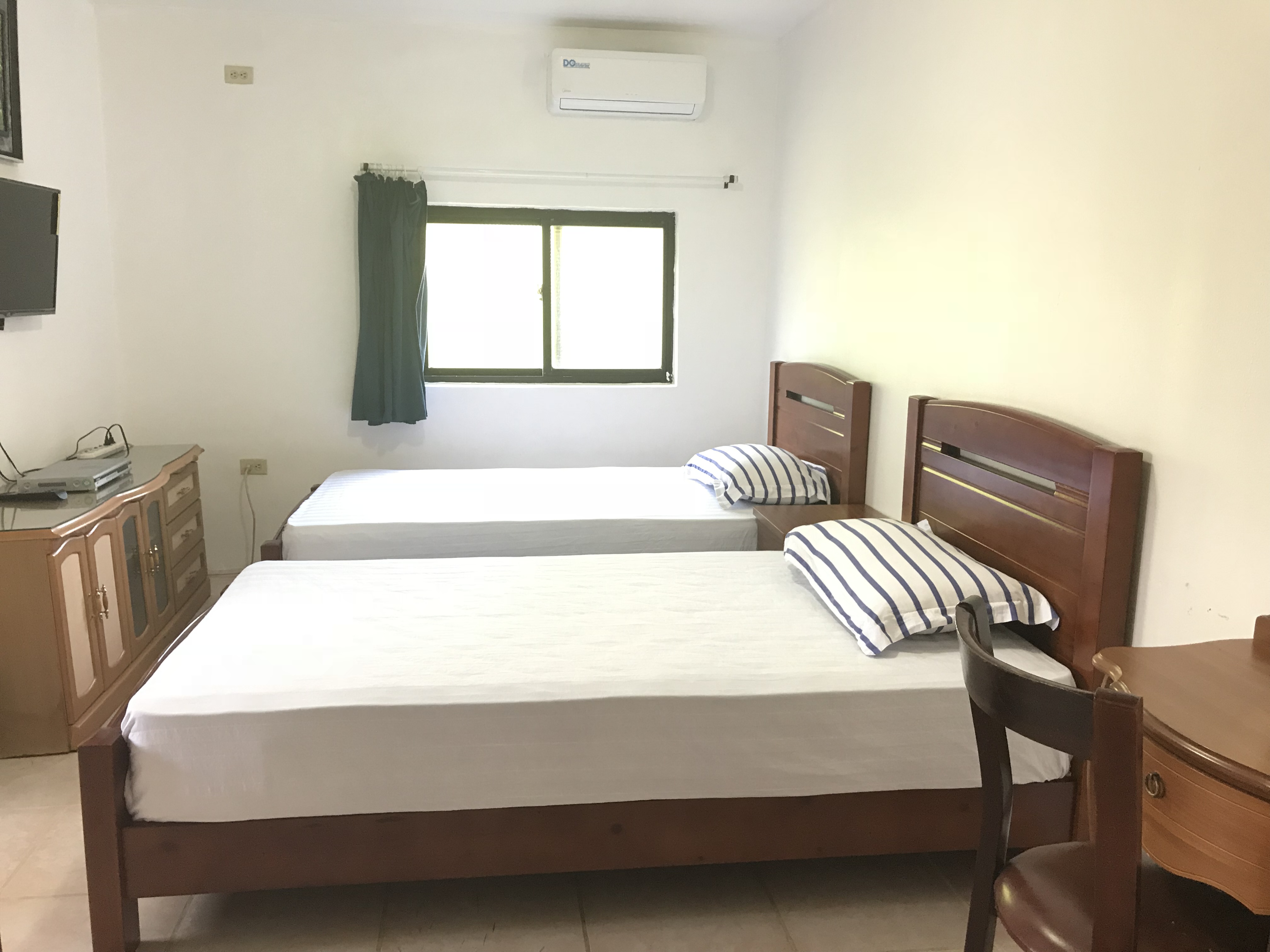 TAIWAN GUESTHOUSE 台灣民宿 - ROOM 2