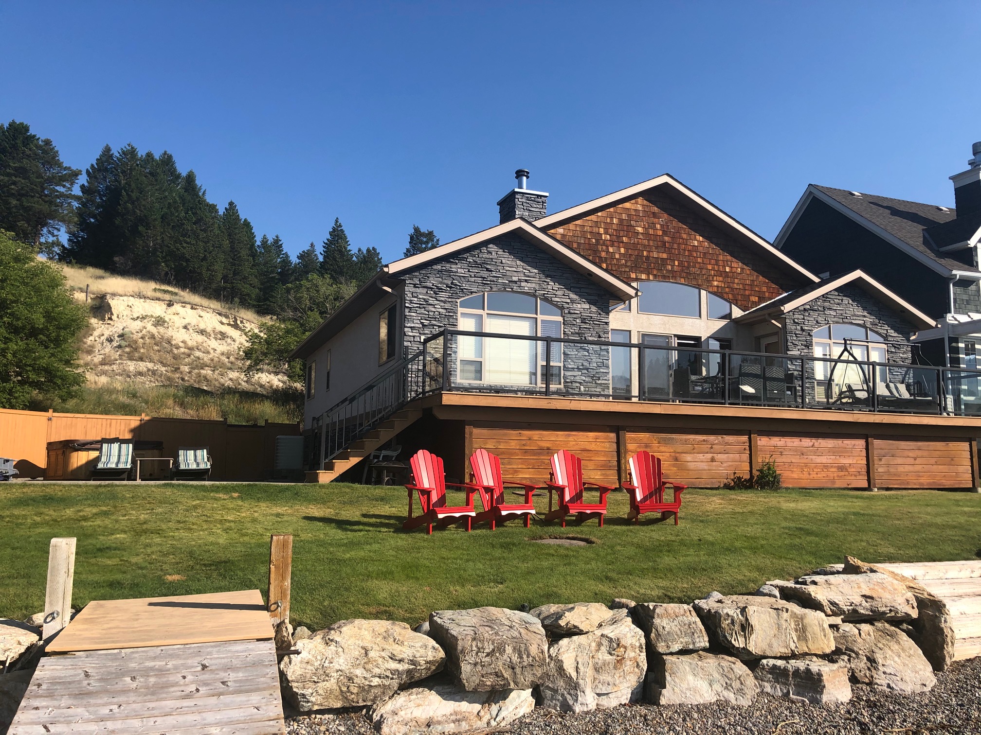 Cabin on Lake Windermere Cottages for Rent in Invermere, British