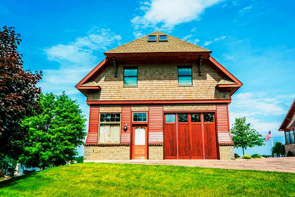 The Cottage on Millionaires Row Cottages for Rent in Alexandria Bay
