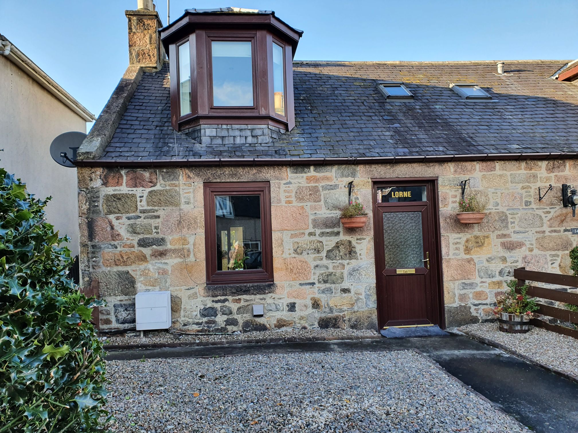 Lorne Cottage, 16 High Street, Aberlour Cottages for Rent in Moray