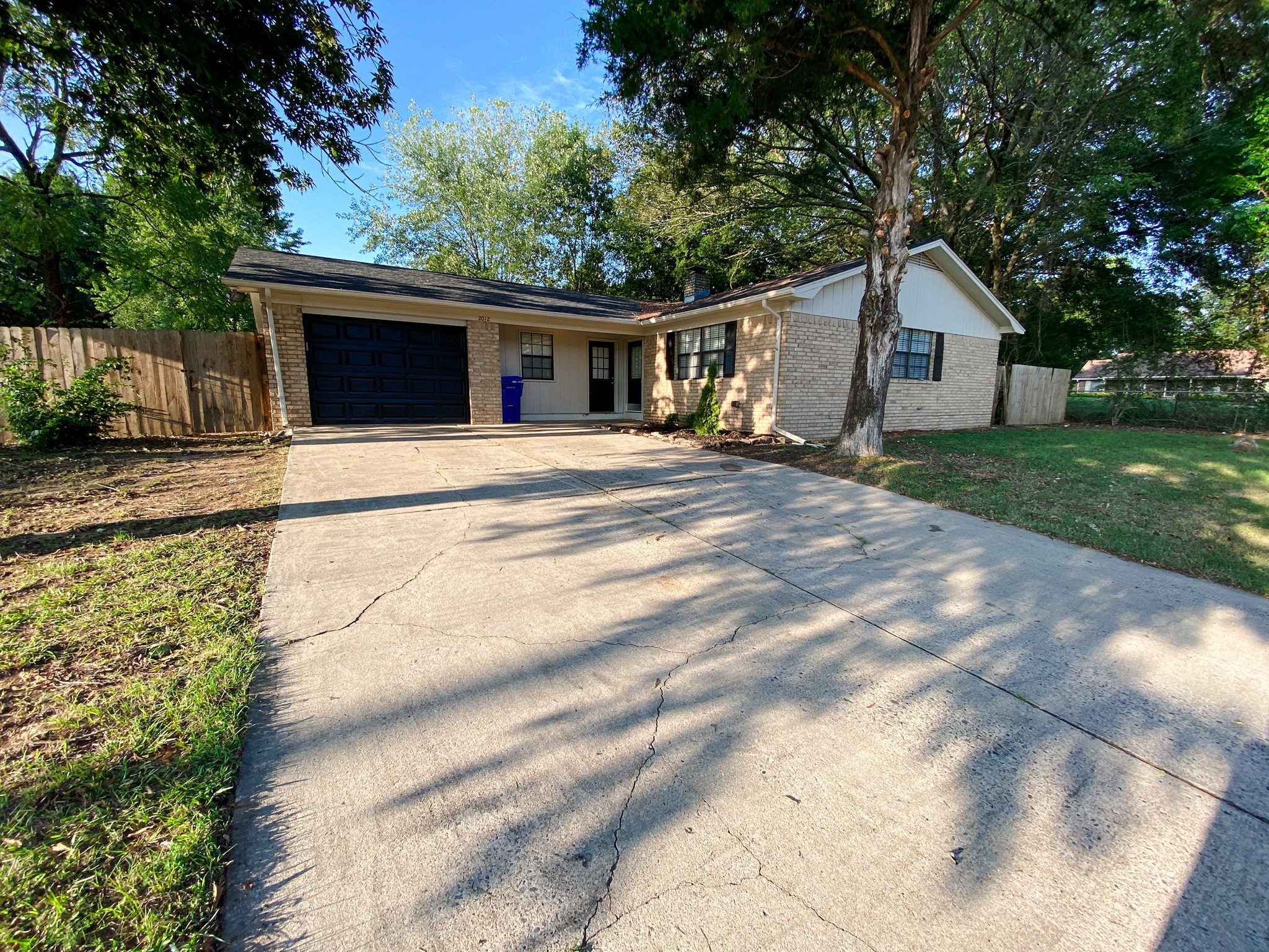 Entire home in the heart of Conway! Houses for Rent in Conway