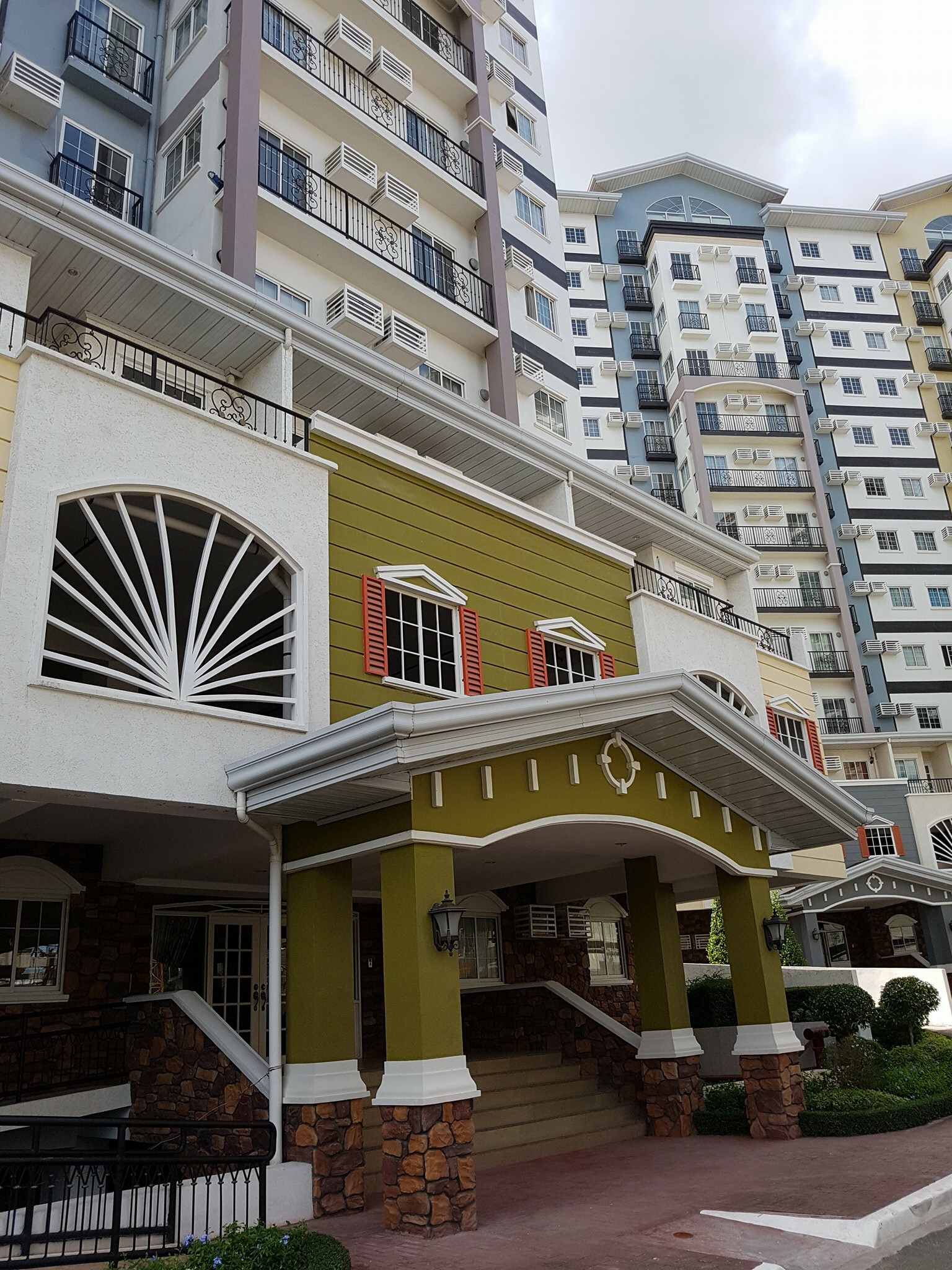 Cebu City - AppleOne Banawa, 1 Bedroom Condo Unit