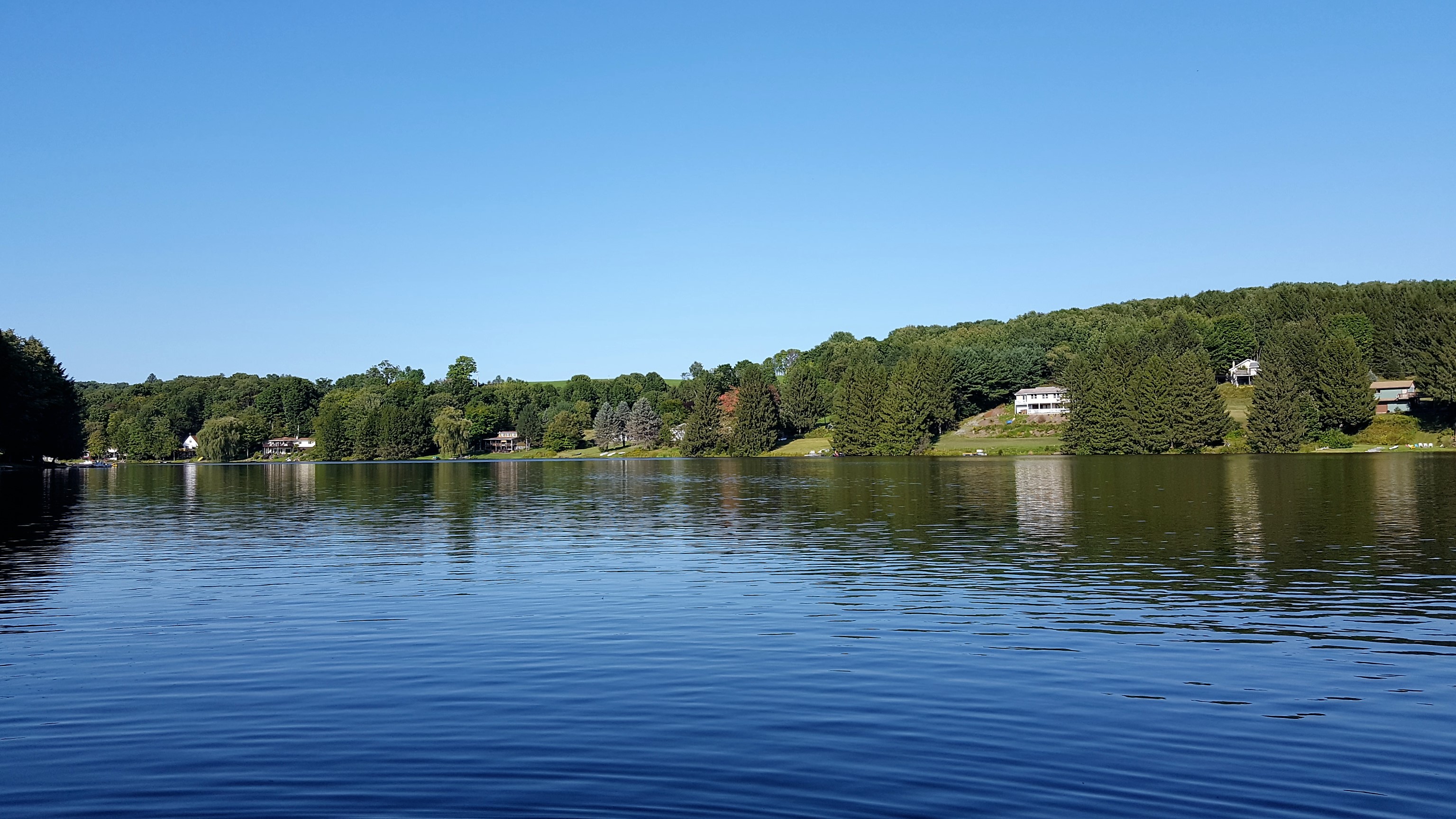 On Lake Time Cottages for Rent in Montrose, Pennsylvania, United