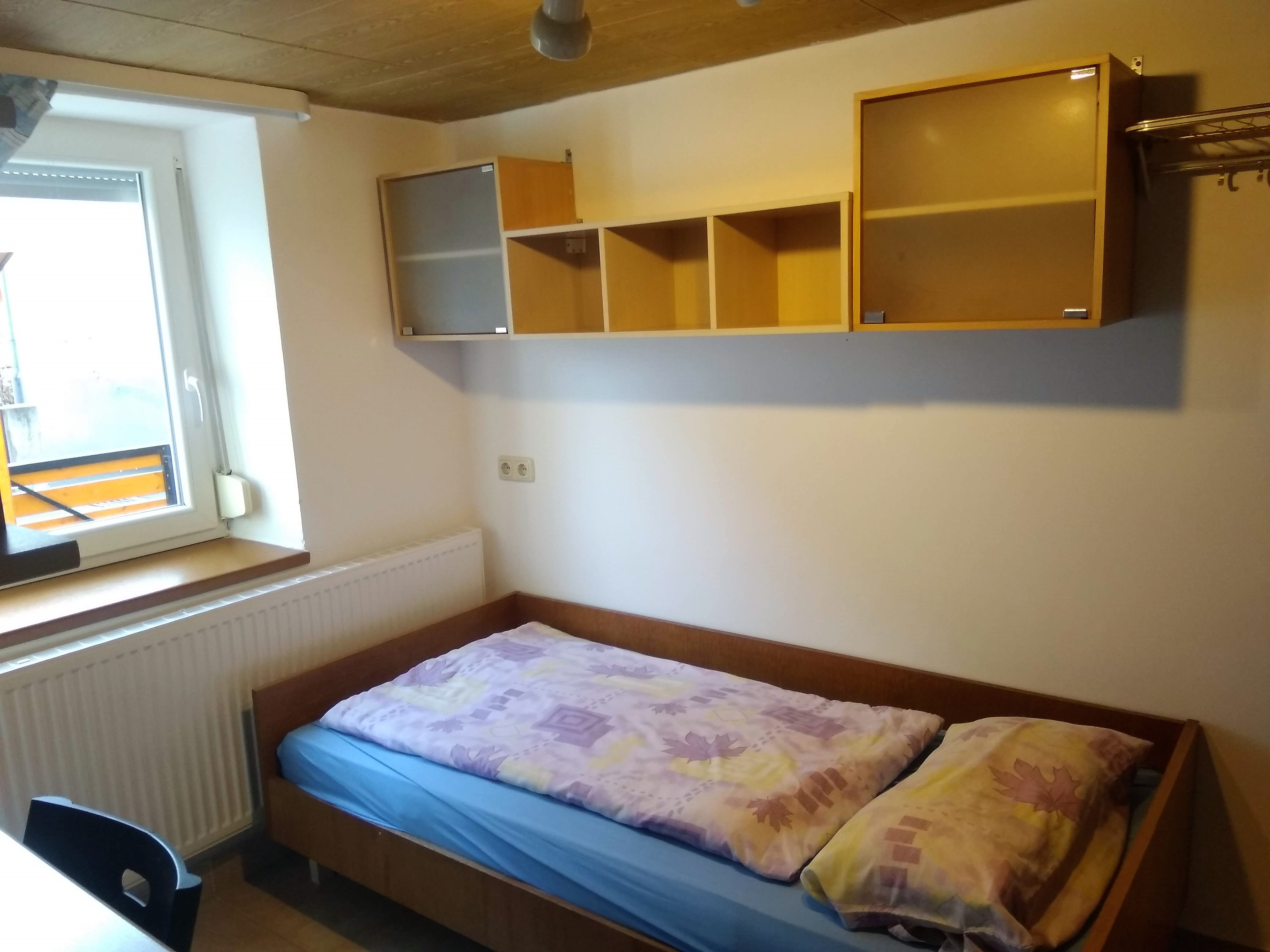 Kleines, einfaches Apartment - Wohnungen zur Miete in Harburg (Schwaben