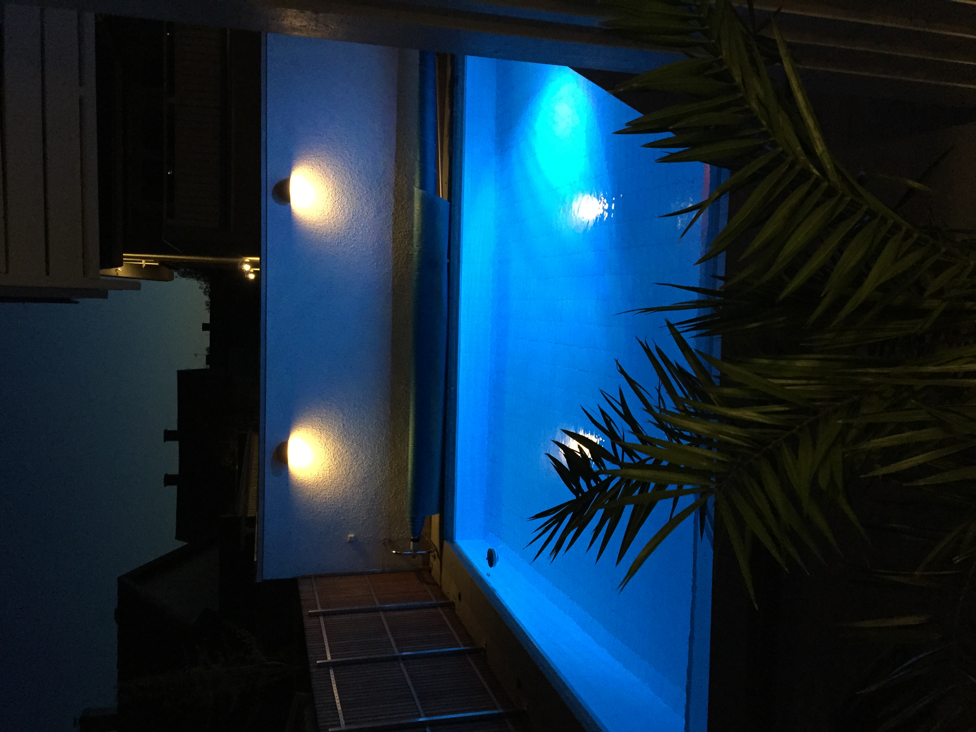 Pool house in central Borgholm