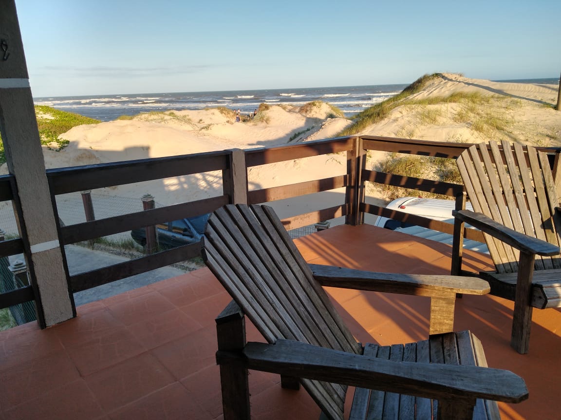 Casa na Beira da Praia - Foot in the sand - Wi-Fi and SKY