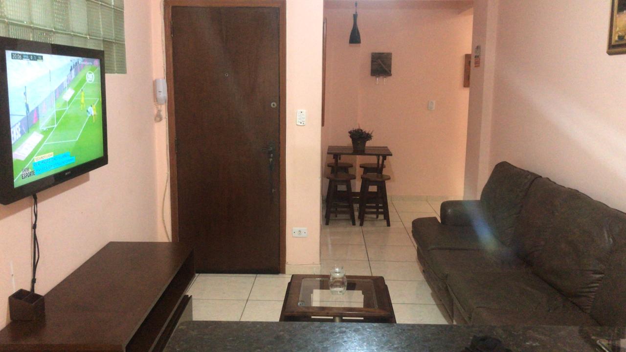 Spacious APTO front to Beach and great location!