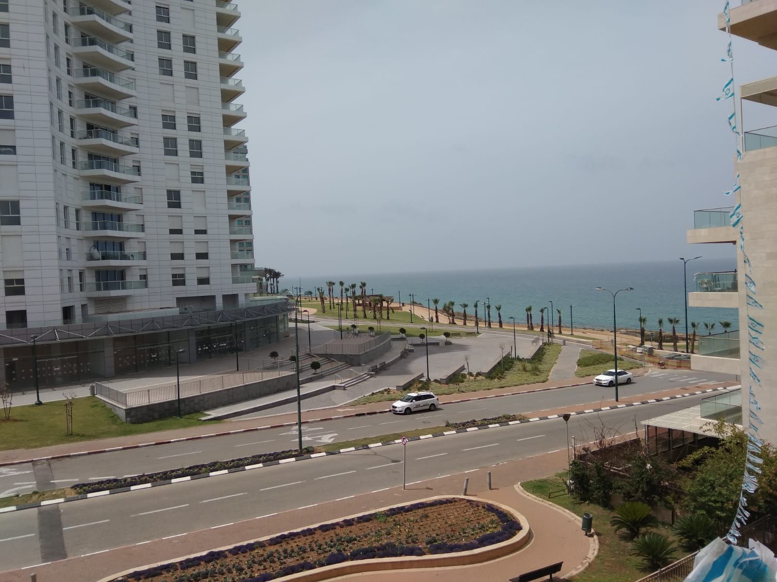Netanya Home with Perfect location by the beach - Apartments for Rent