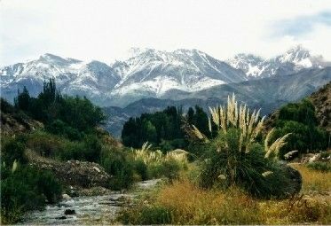 Rio y Montaña / Potrerillos / Mendoza