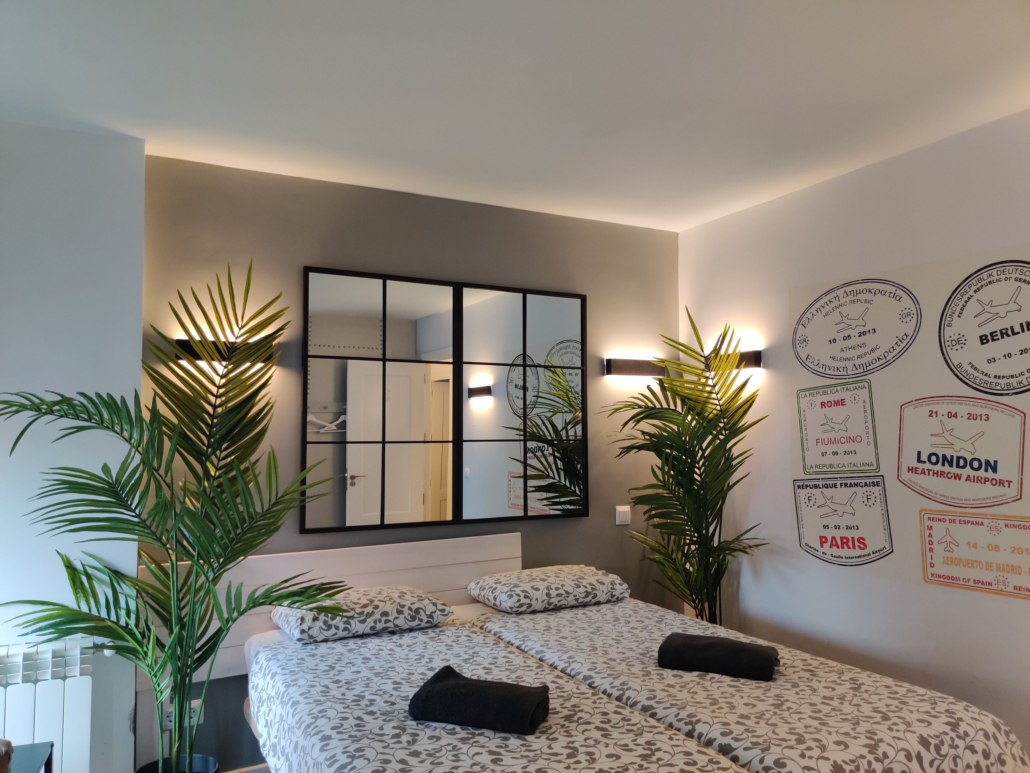 Atocha Balcony-WiFi-A/C-SmartTV