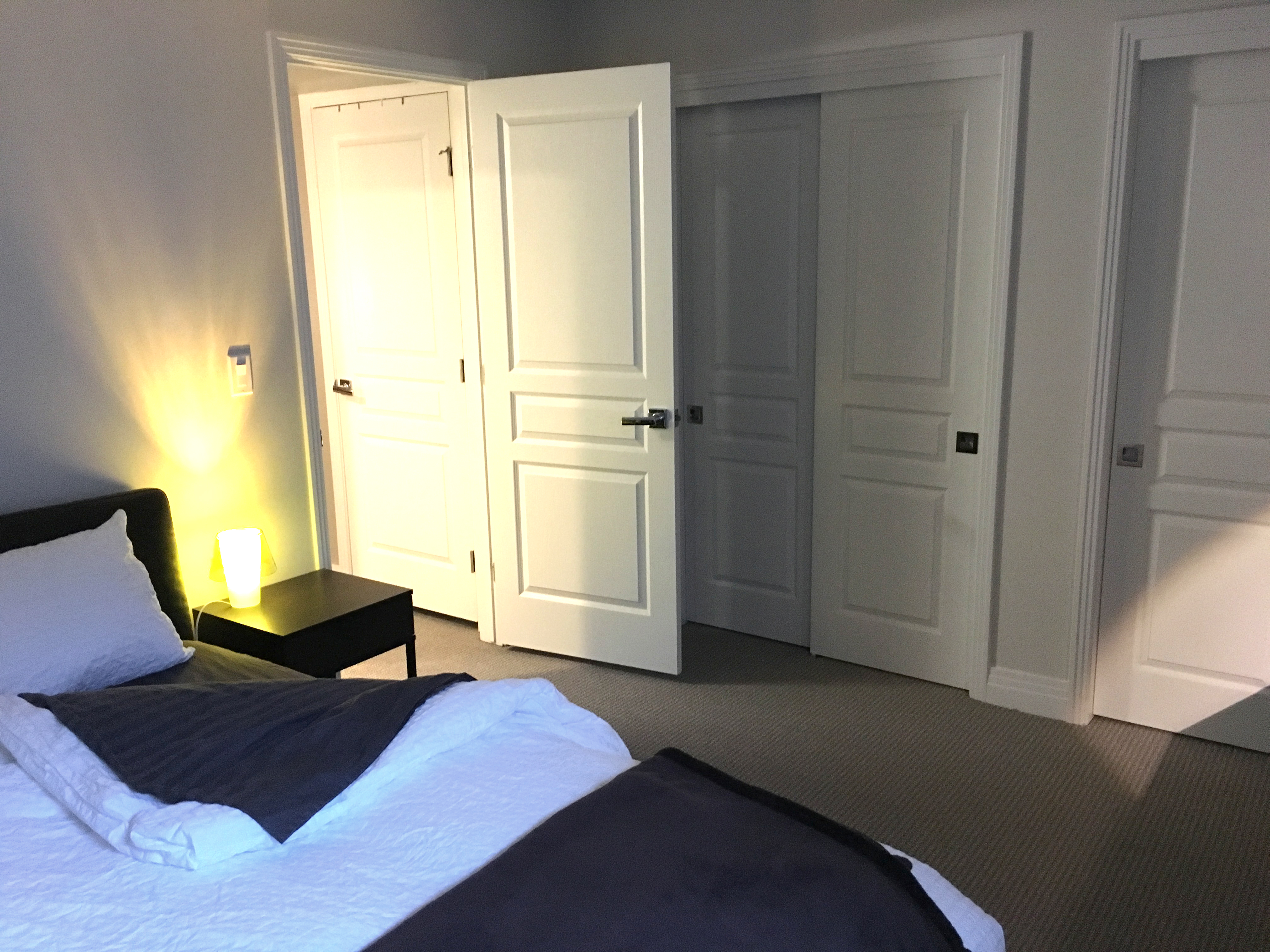 Private Bed and Bath in New Townhome in Five Points, Denver