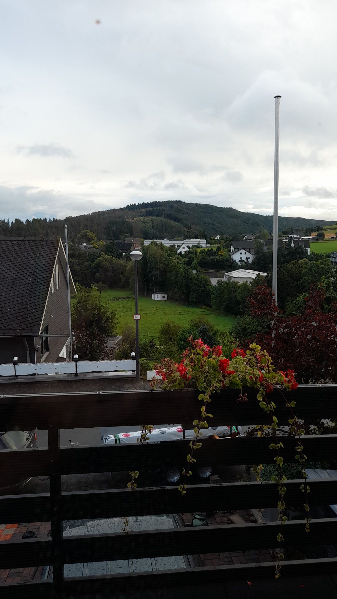 cozy detached house with great views.