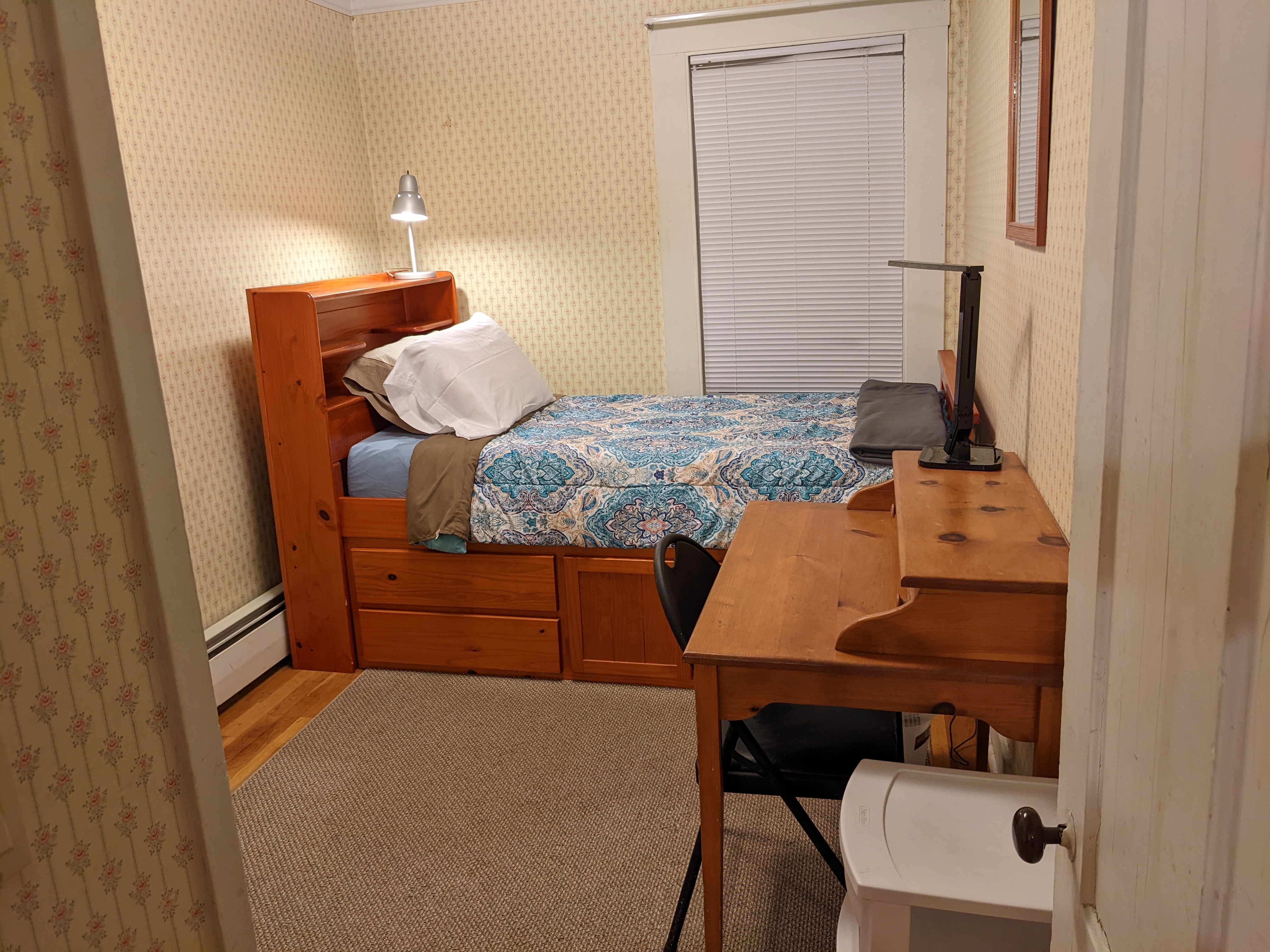Quiet Room/Home on Former Farmlands - Room #1