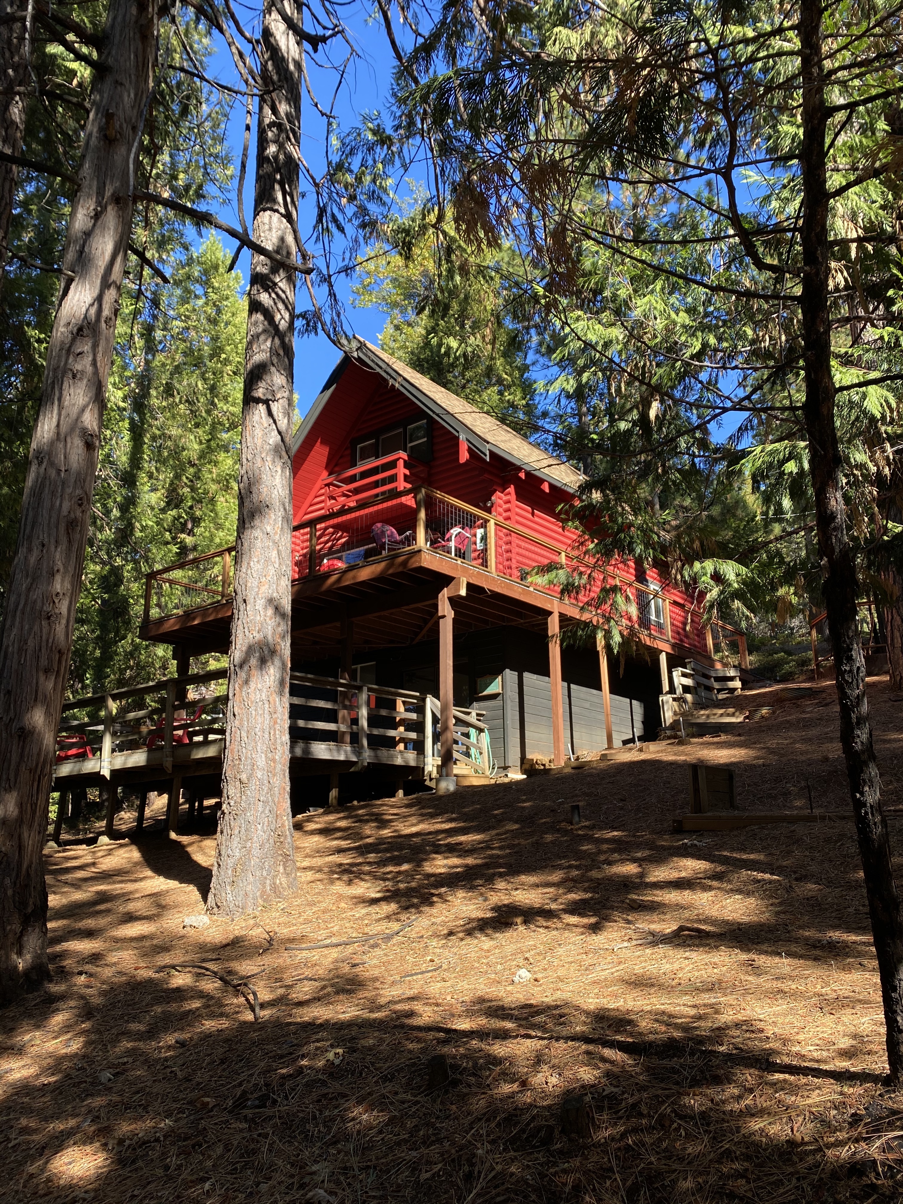 Adorable mountain getaway