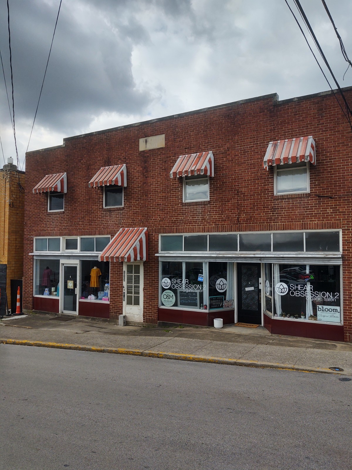 Historic Boarding House Apartments # 3 - Apartments for Rent in