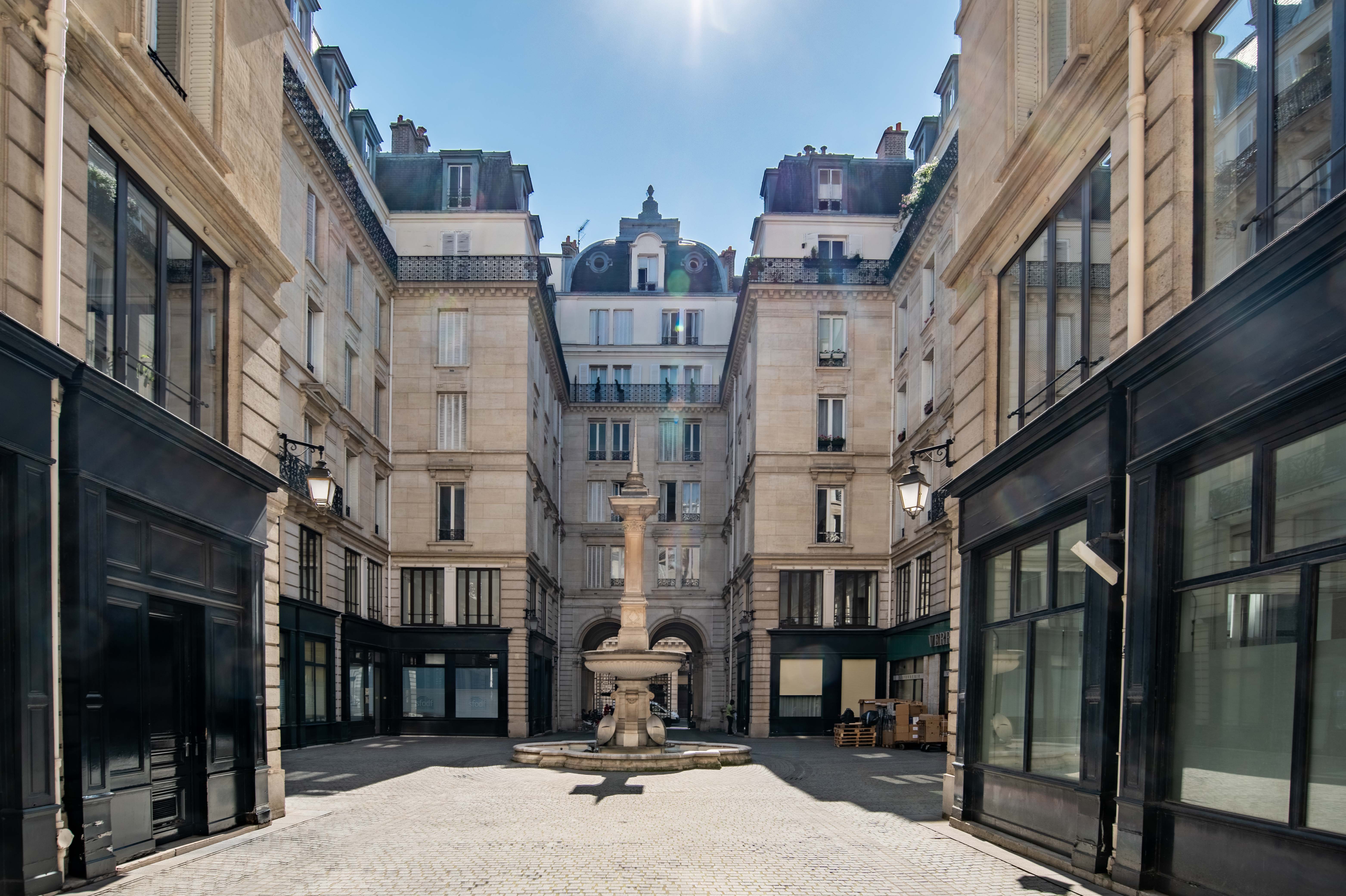 Lovely Loft in Louvre , Palais Royal area