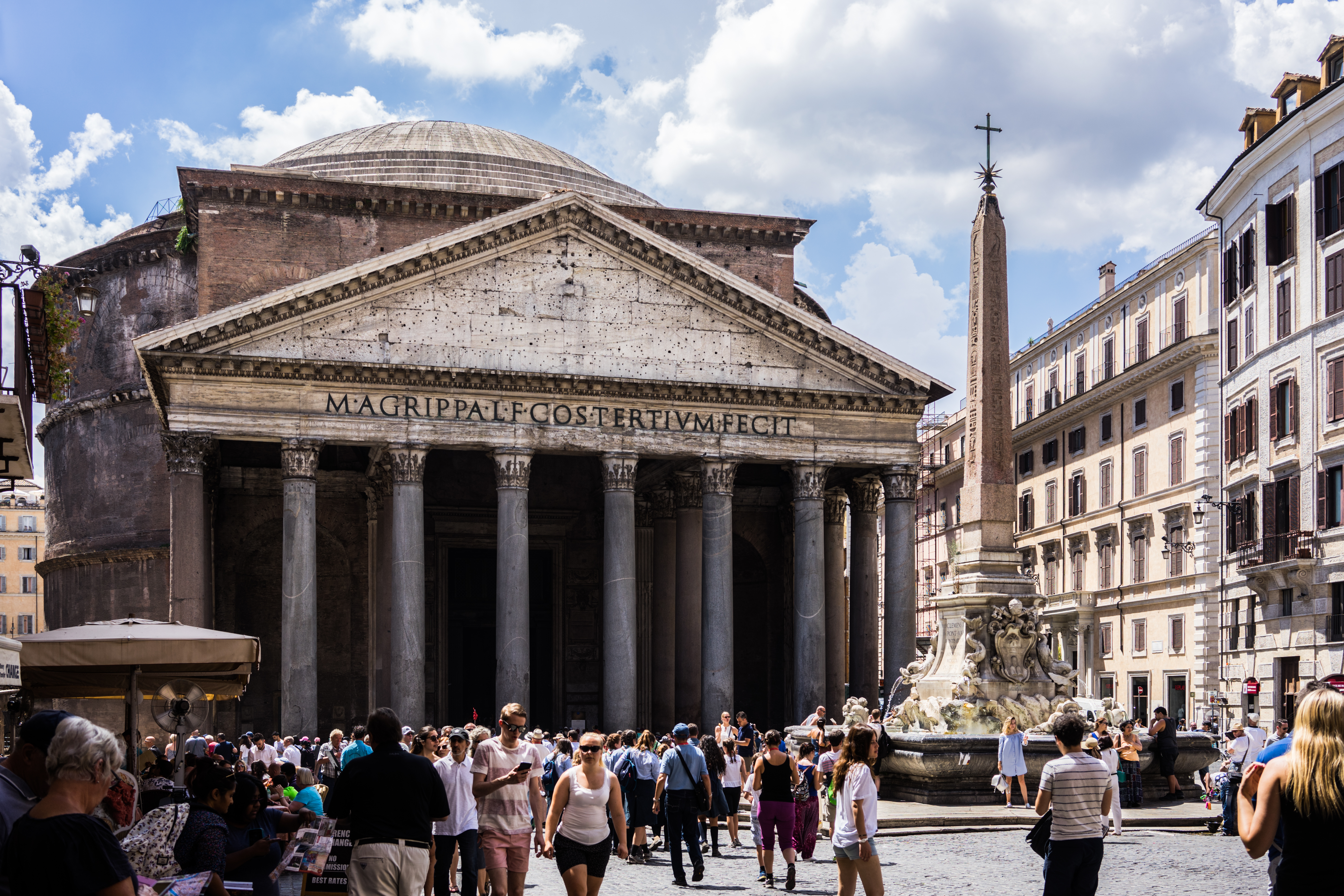 Pantheon Domus Valentino