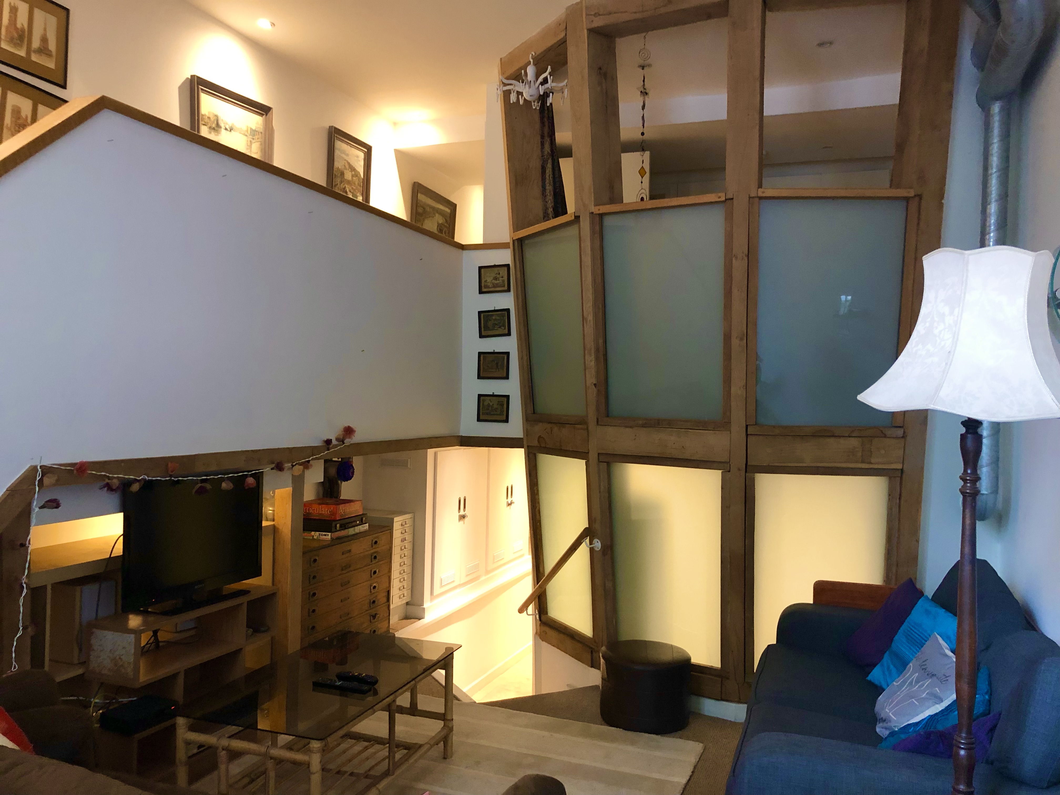 Unique Converted Warehouse Flat, Central Bristol in Lawrence Hill, Bristol