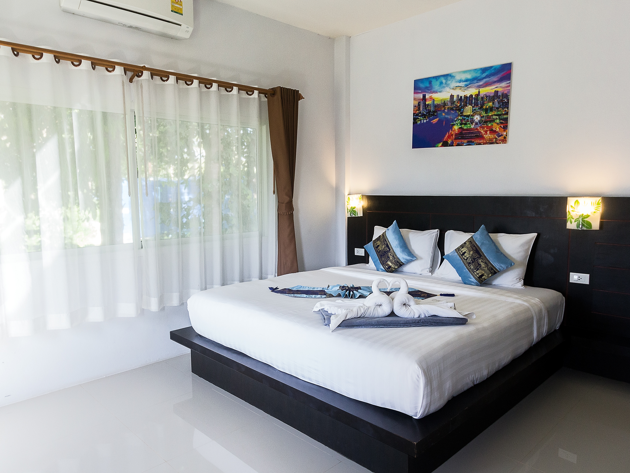 A Lapaya Grand Villa (3 roomed spaces  AP99)