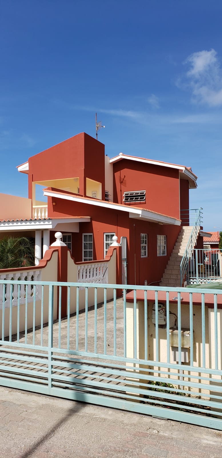 Simple Apartments For Rent In Curacao Willemstad for Small Space