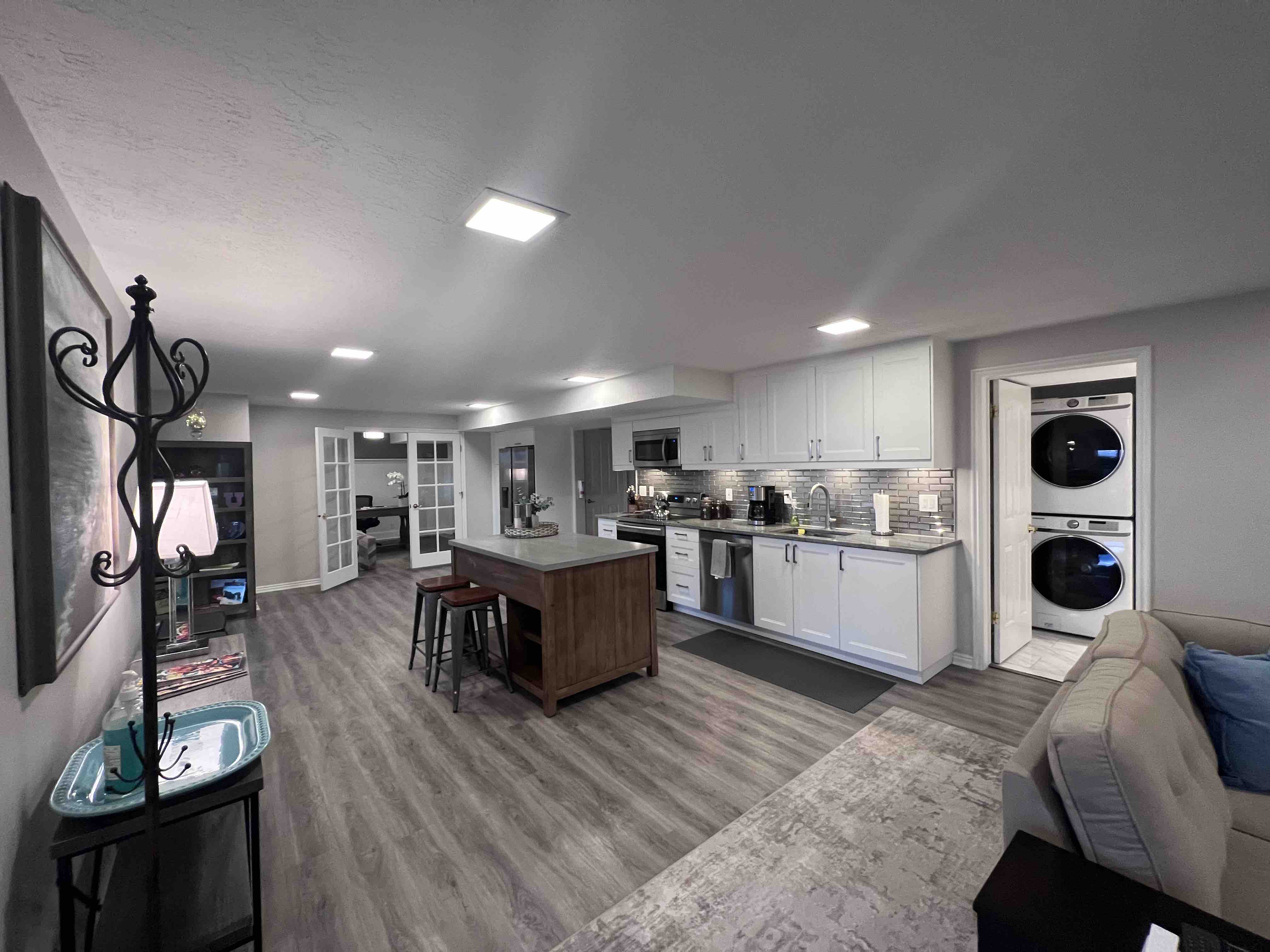 2bed+Office near downtown/ski/hike/bike/resorts
