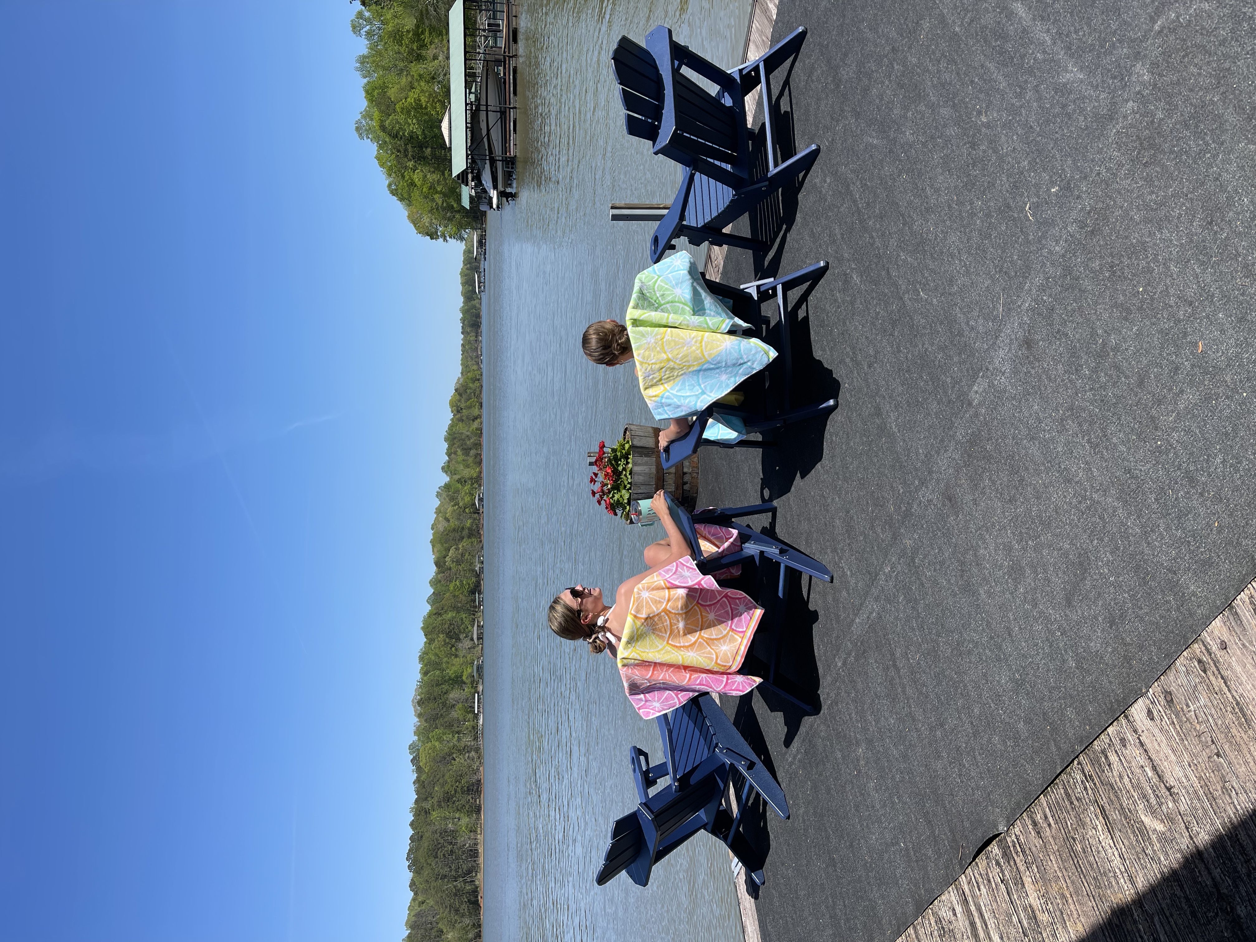 Hartwell Escape 
6 mi to Clemson
Beautiful views