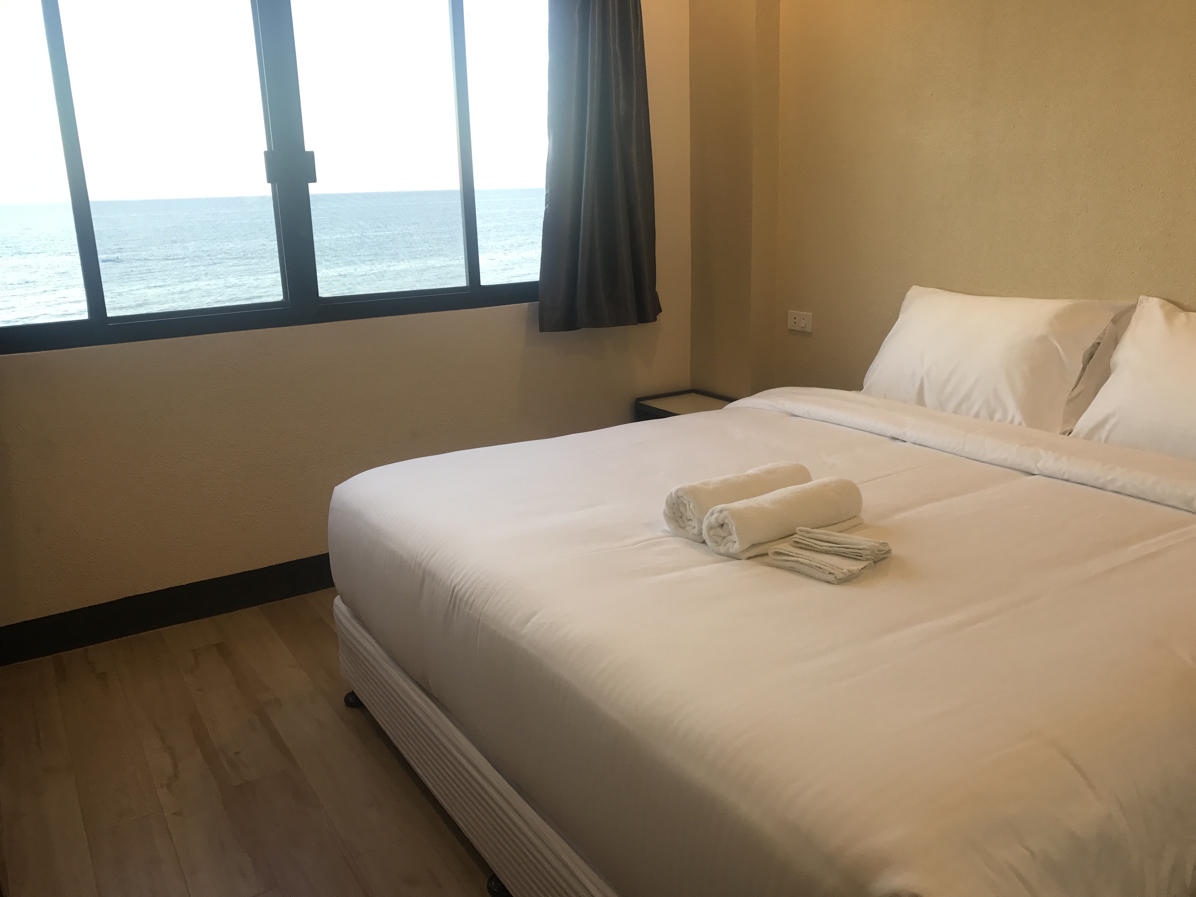 Babylon Seaview - King Room